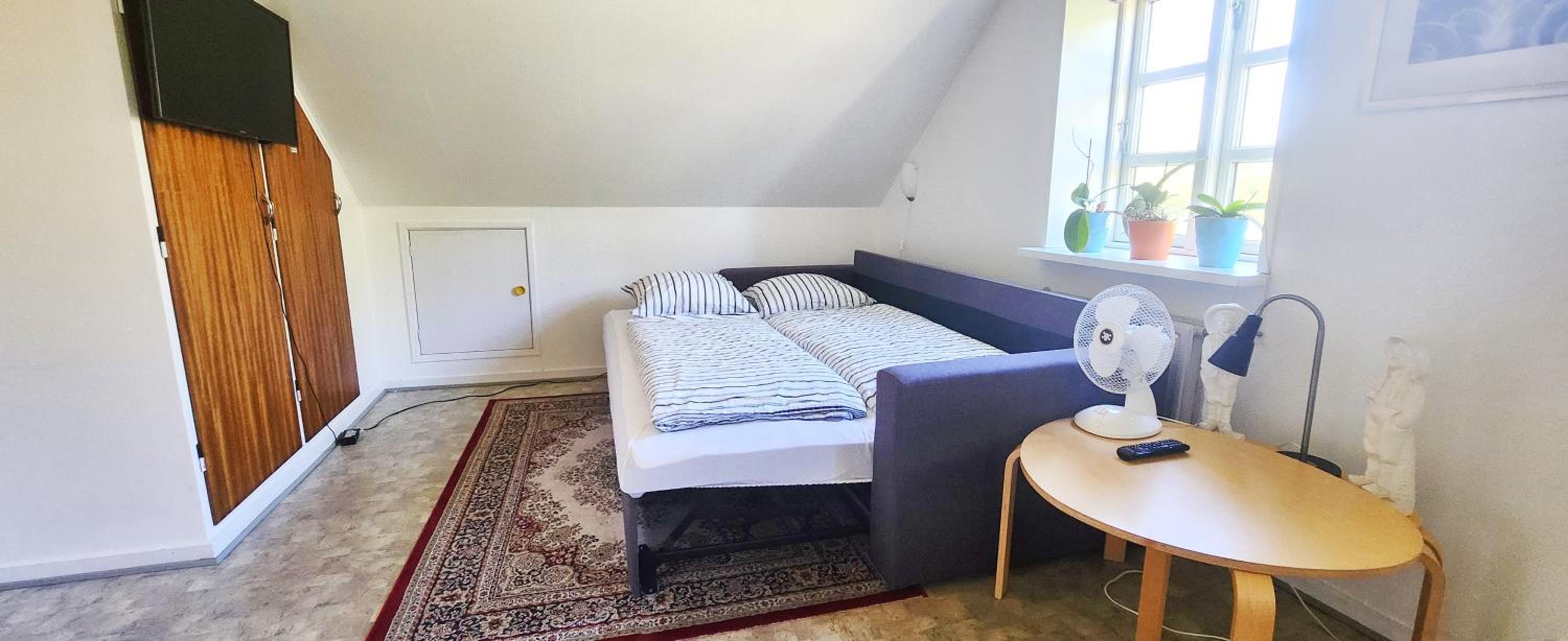 Quiet and cozy apartment close to nature in villa. view 4