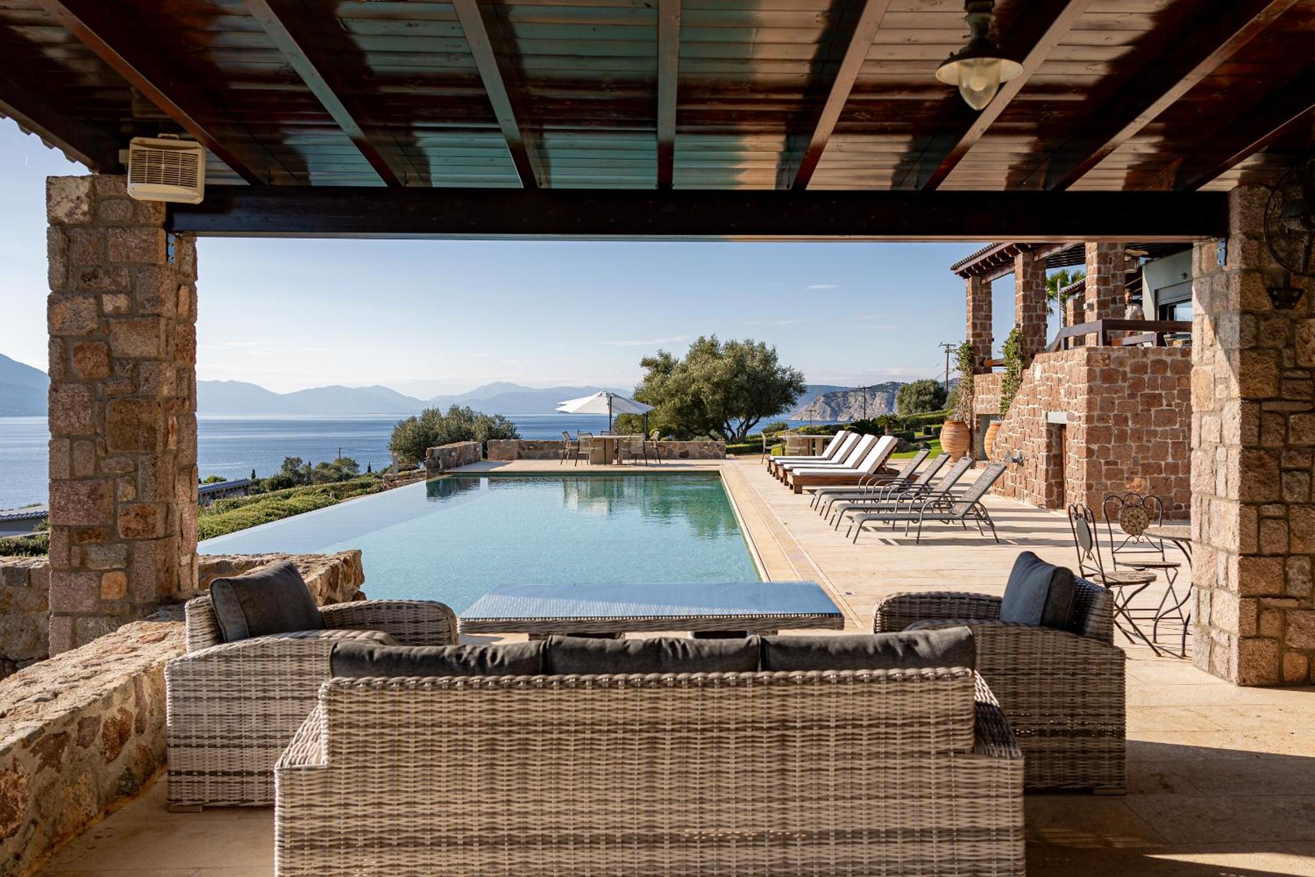 Epitome Villa Aegina