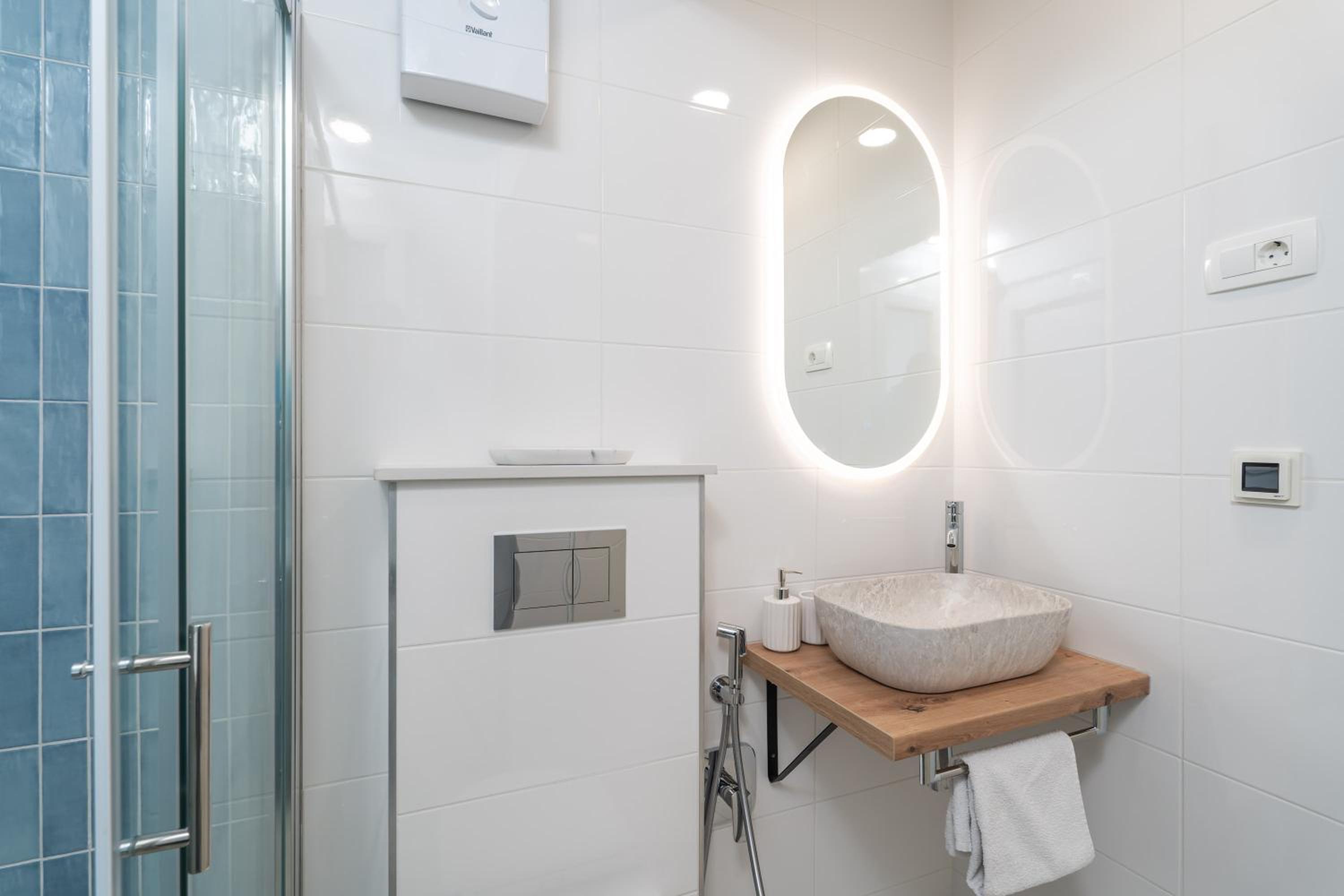 L&N Studio Apartment photo 4