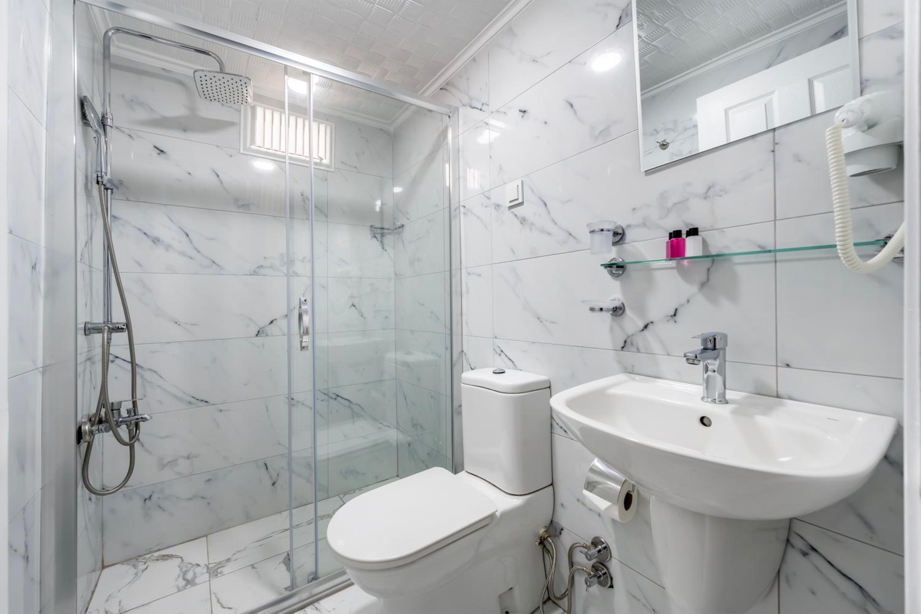 Taksim Trust Otel & Süitler - Image 24