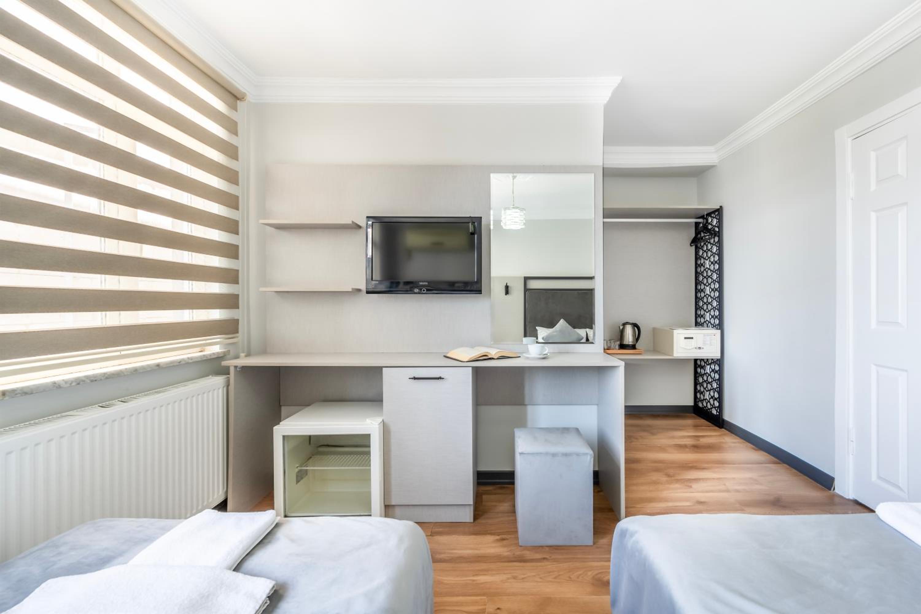 Taksim Trust Otel & Süitler - Image 18