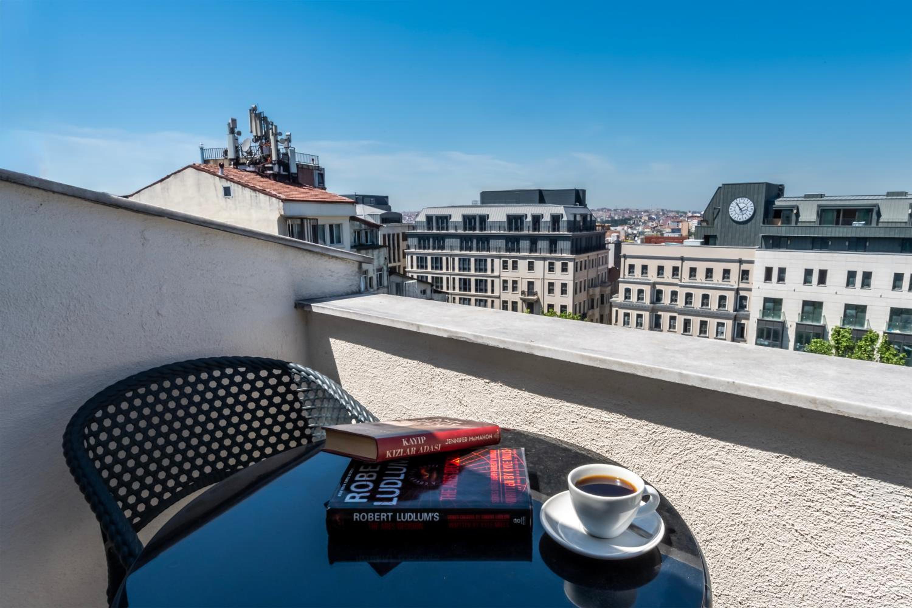 Taksim Trust Otel & Süitler - Image 15