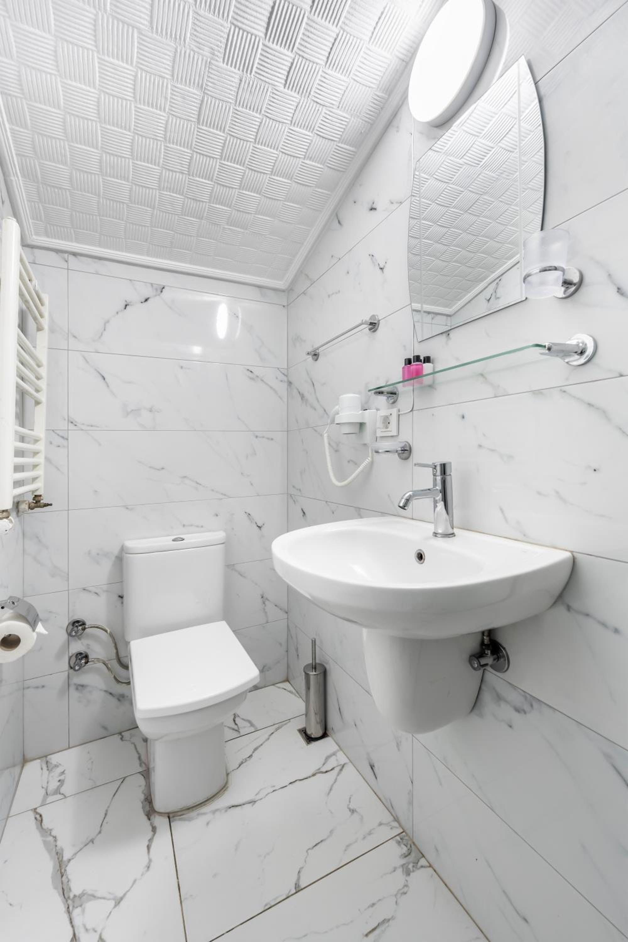 Taksim Trust Otel & Süitler - Image 20