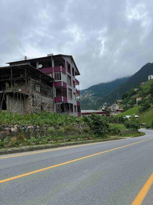 Bahadır Pansiyon Nehir Kenarında view 5