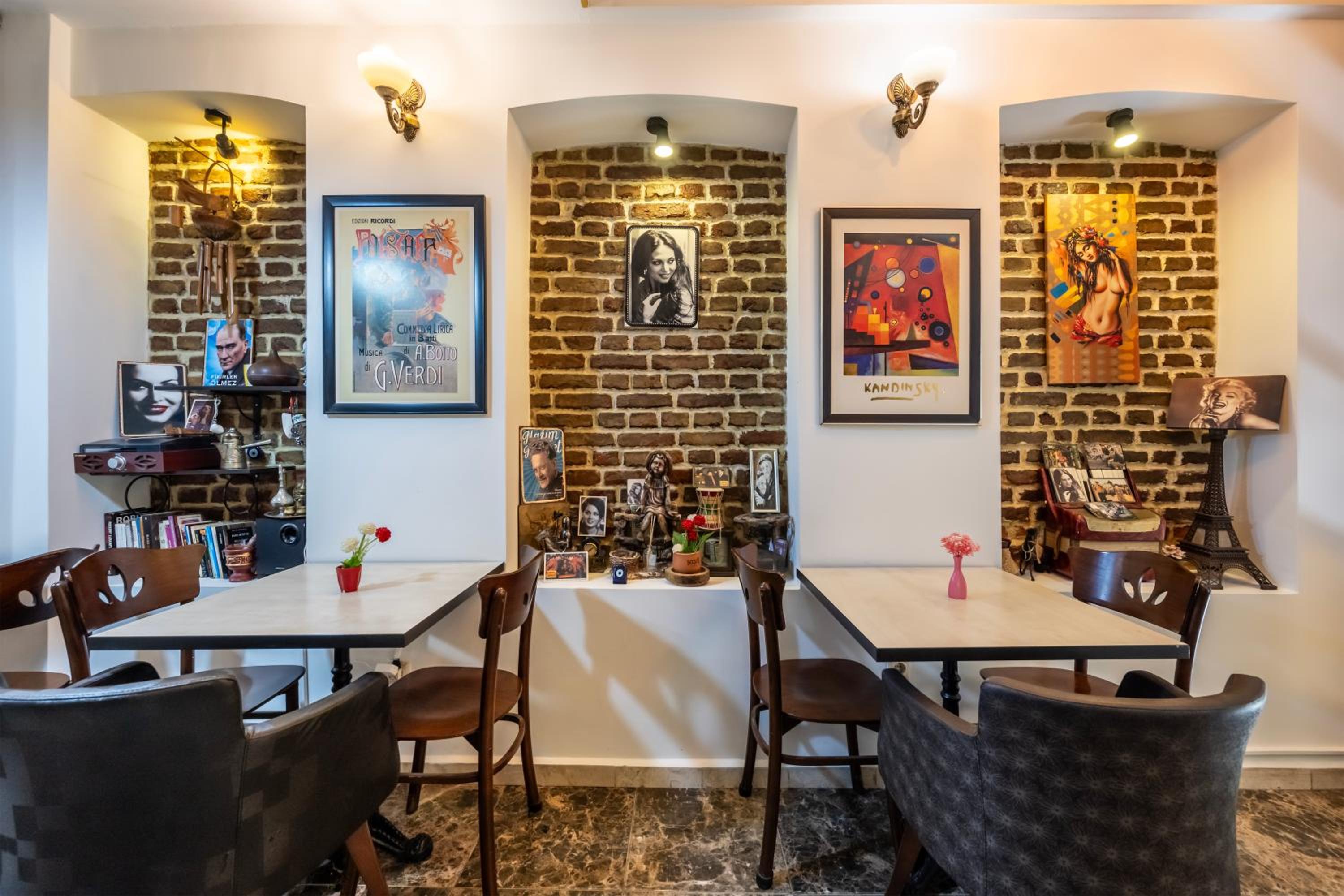 Taksim Trust Otel & Süitler - Image 33