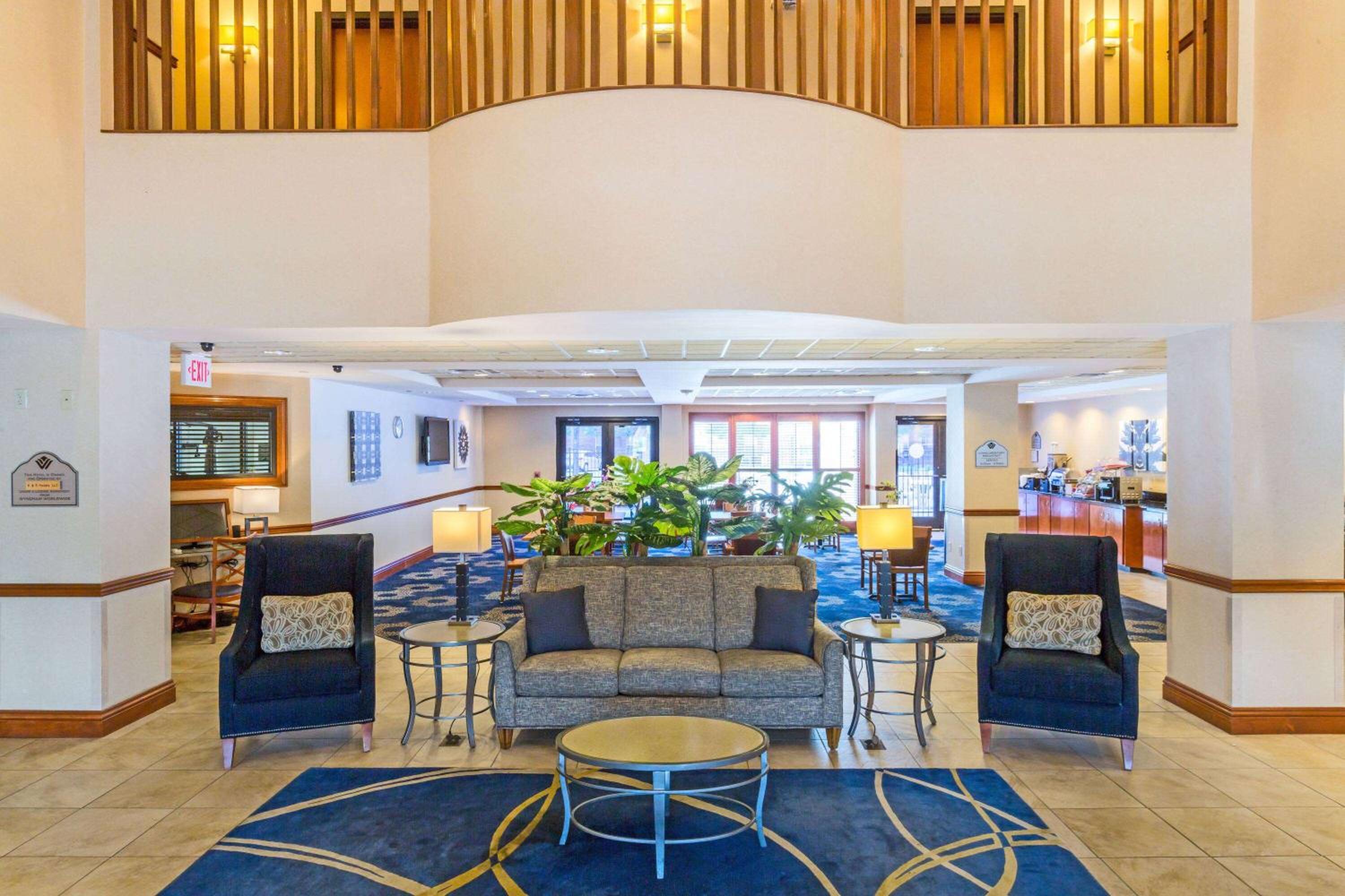 Houma Vacations - Wingate by Wyndham Houma - Property Image 2