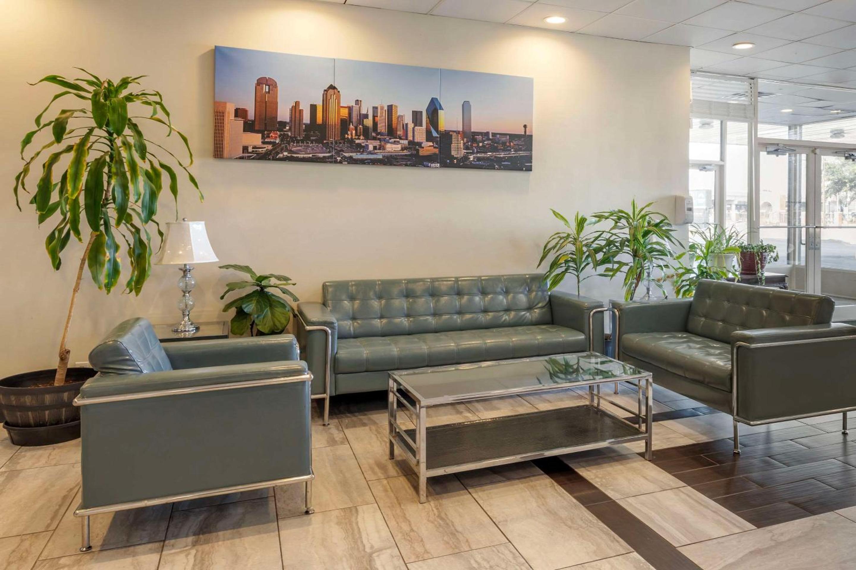 Gainesville Vacations - Quality Inn Gainesville - Property Image 9