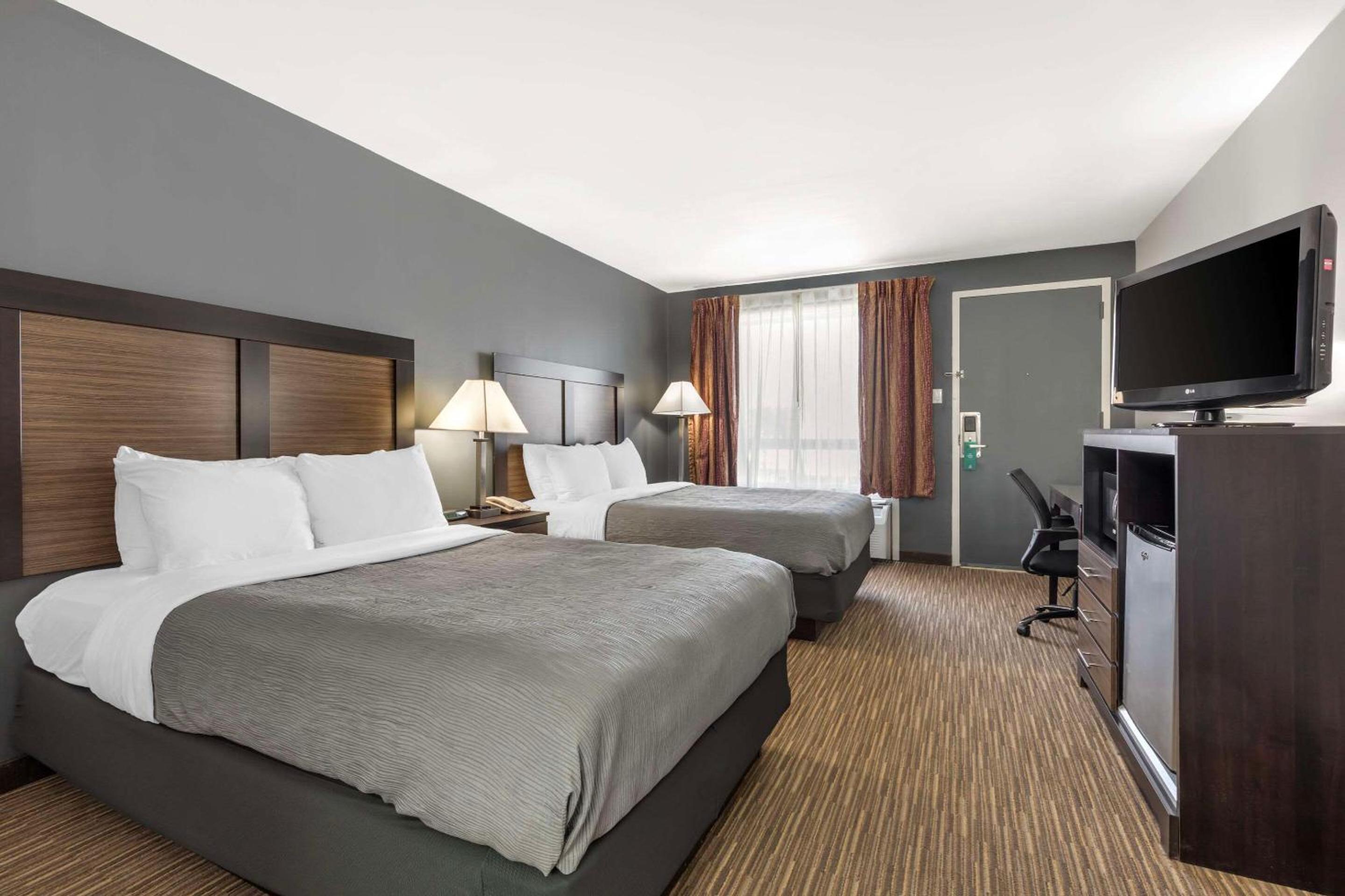 Gainesville Vacations - Quality Inn Gainesville - Property Image 10