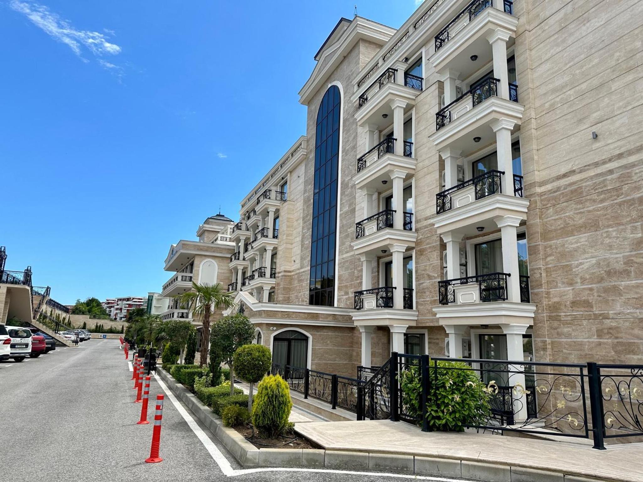 ONYX 1 - Menada Apartments