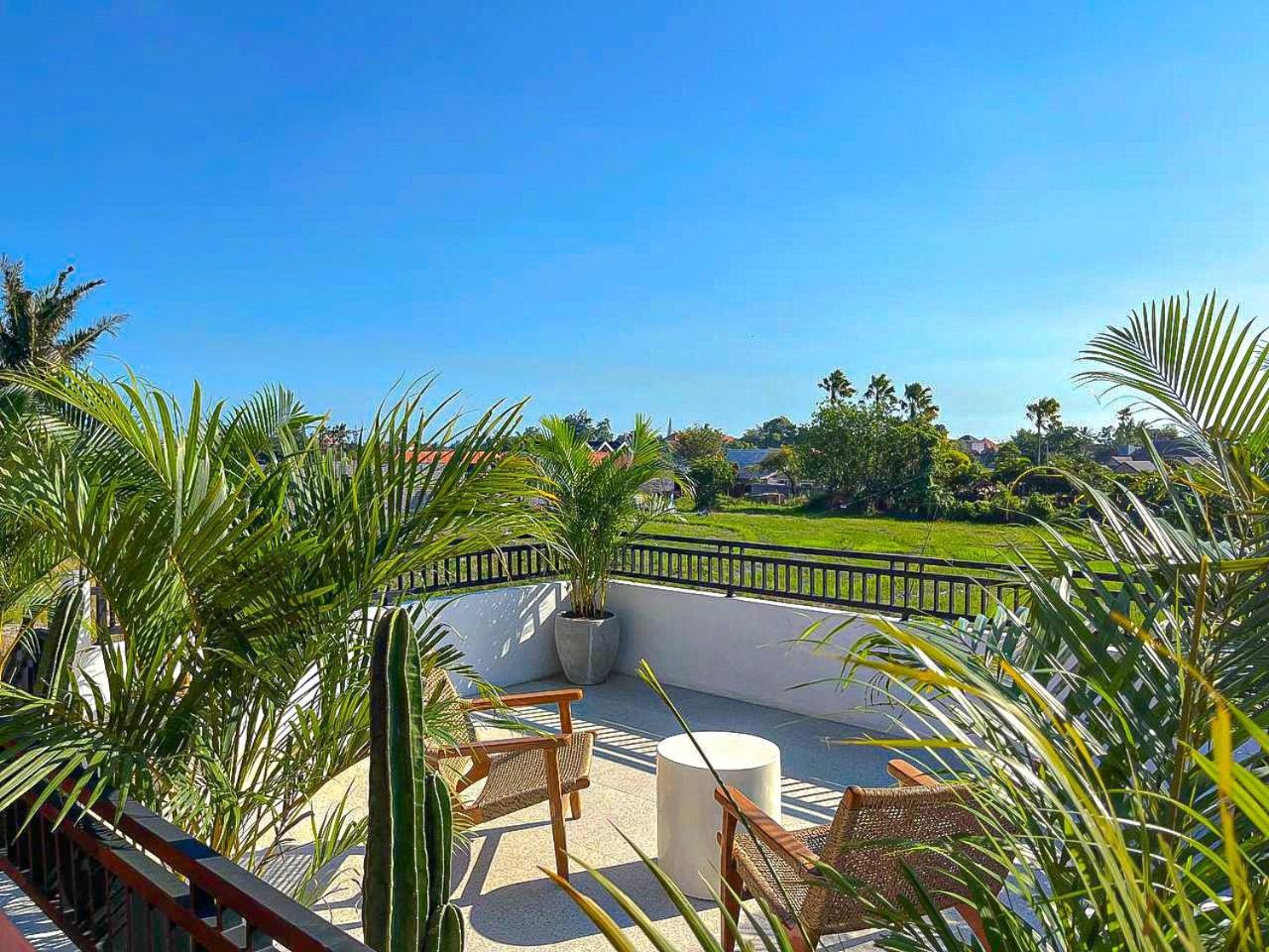 Hotel Brand new villa - Ricefield View - Canggu - Rooftop - Image 1