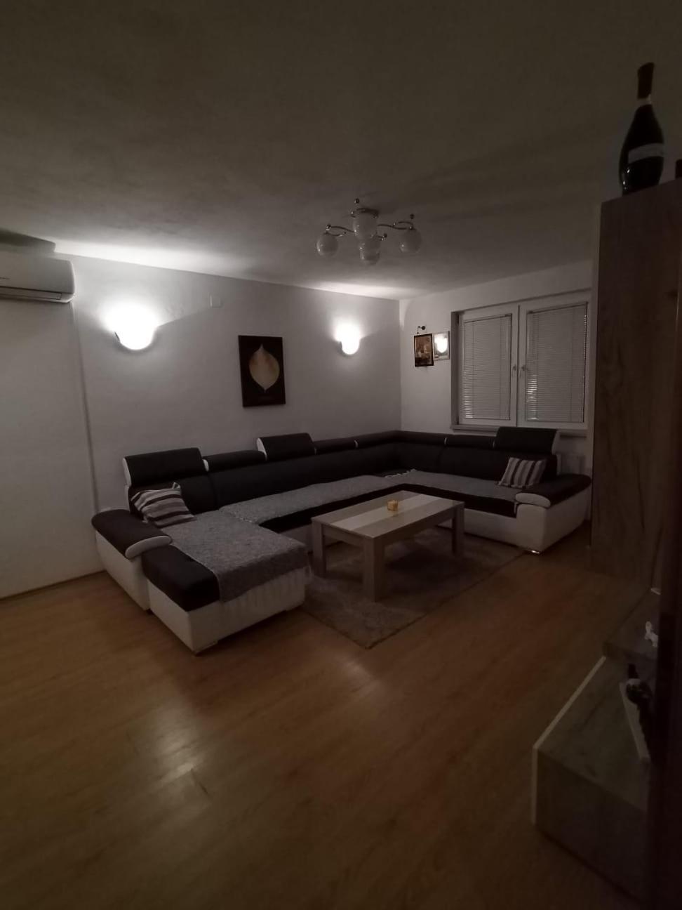 Gold Home