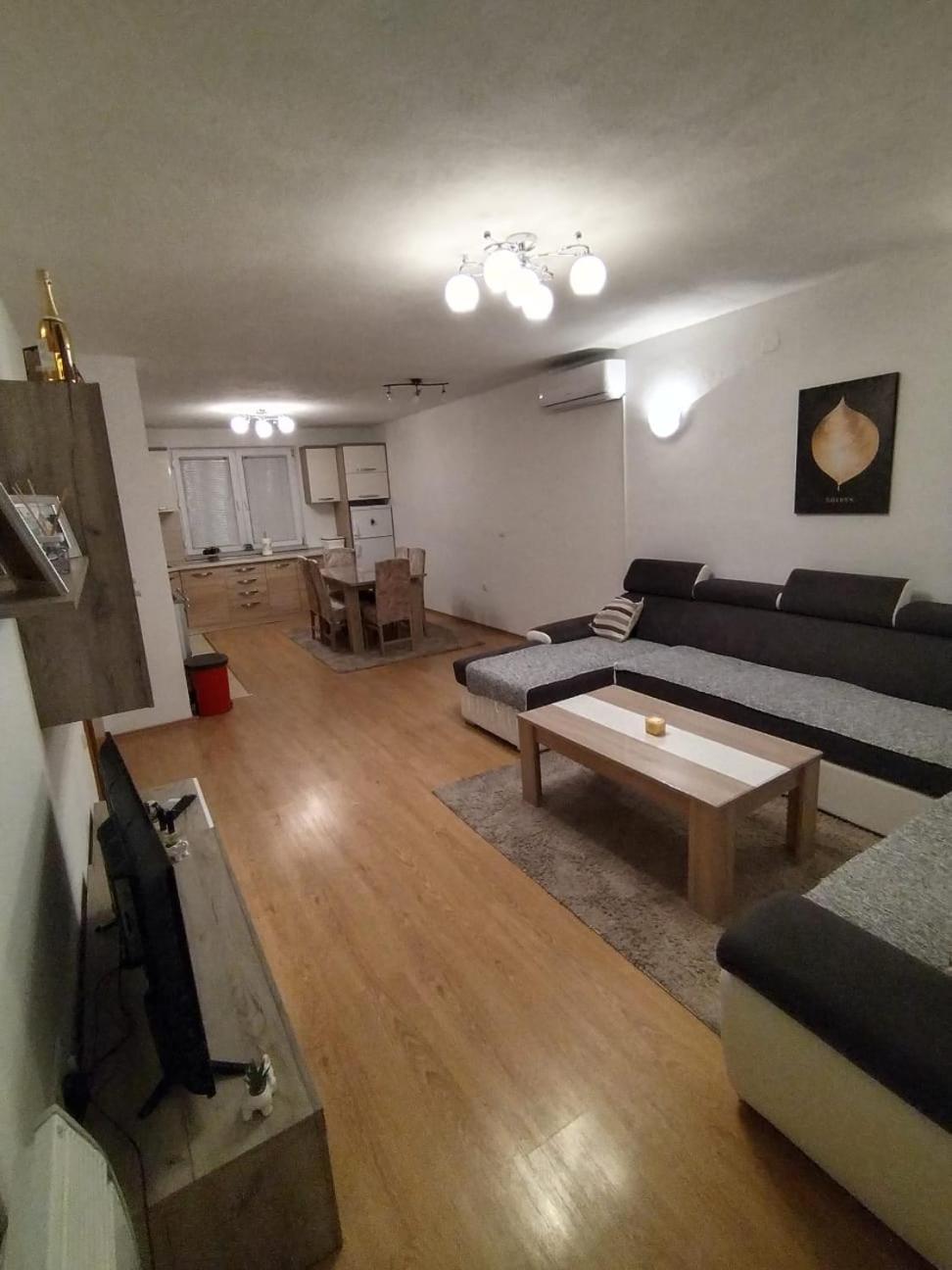 Gold Home