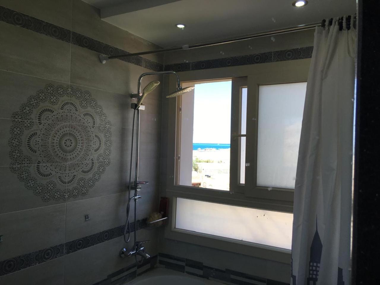 apartment for rent sea view Alhambra