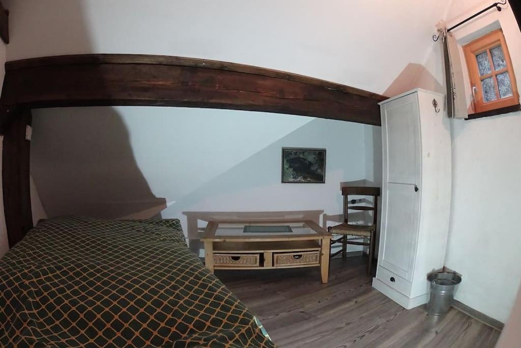 Remise einer historischen Wassermühle im Hunsrück