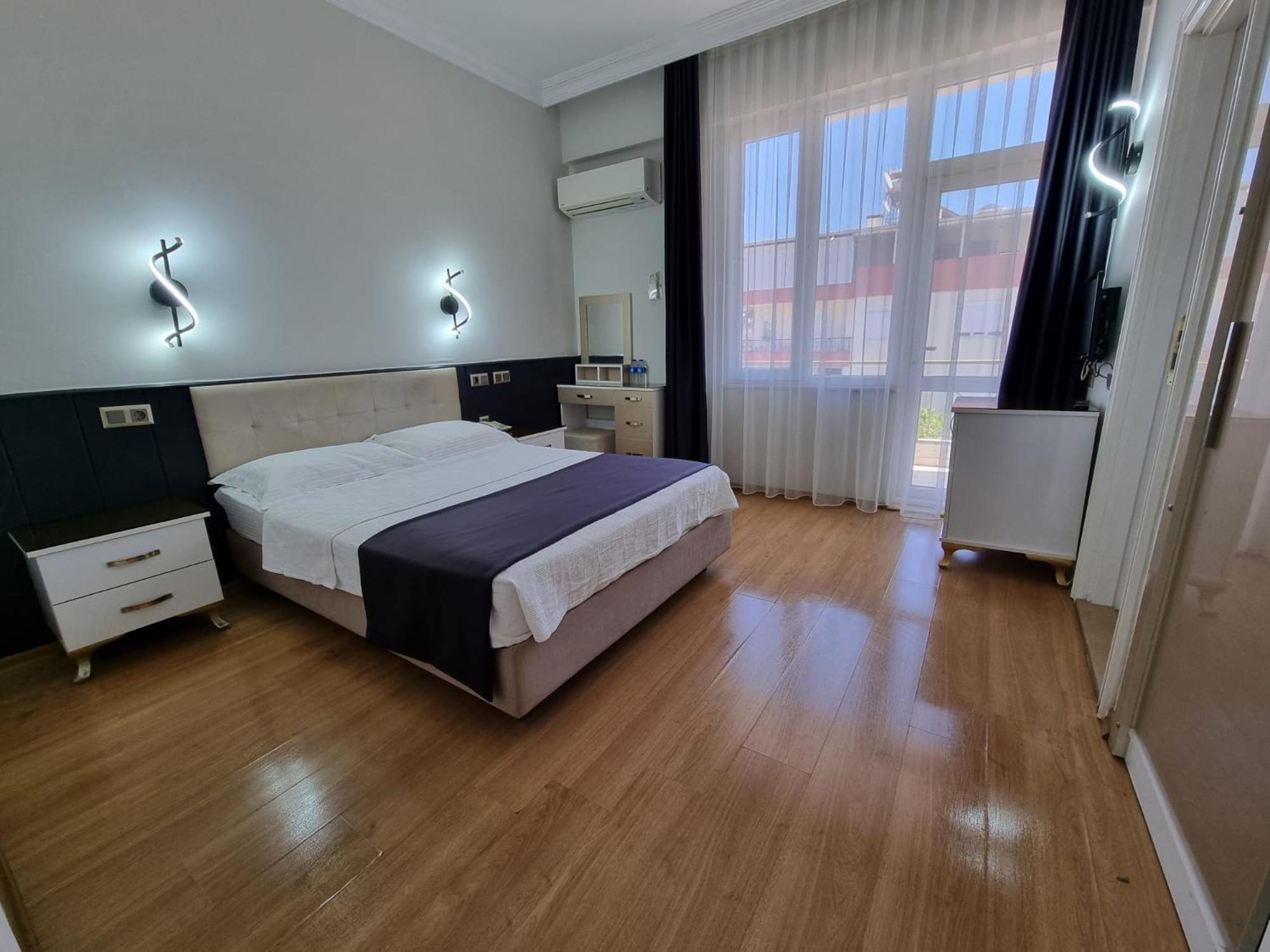 Perlo Hotel City - Image 40