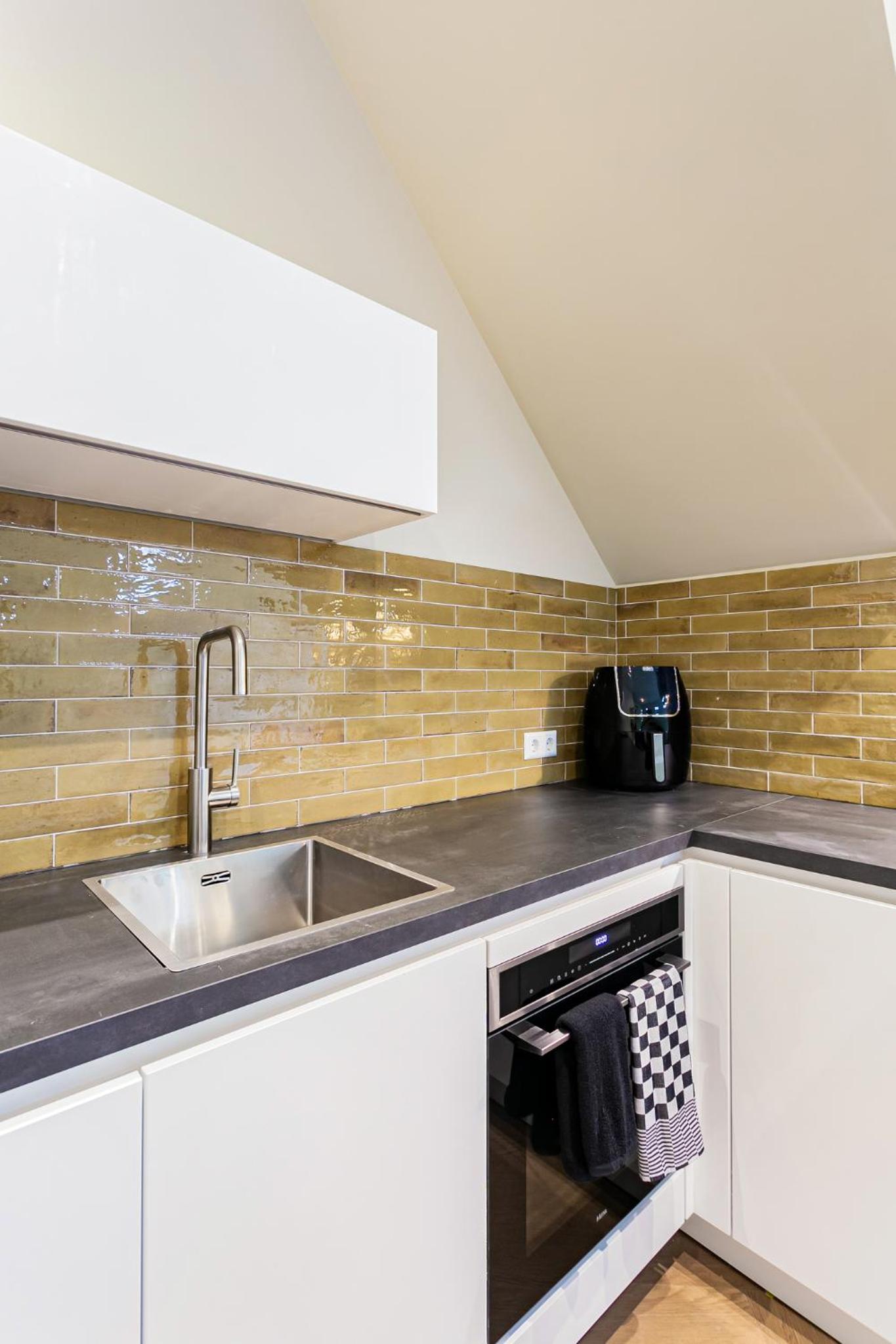 Stylish apartment next to the Amstel River - Unit A photo 5