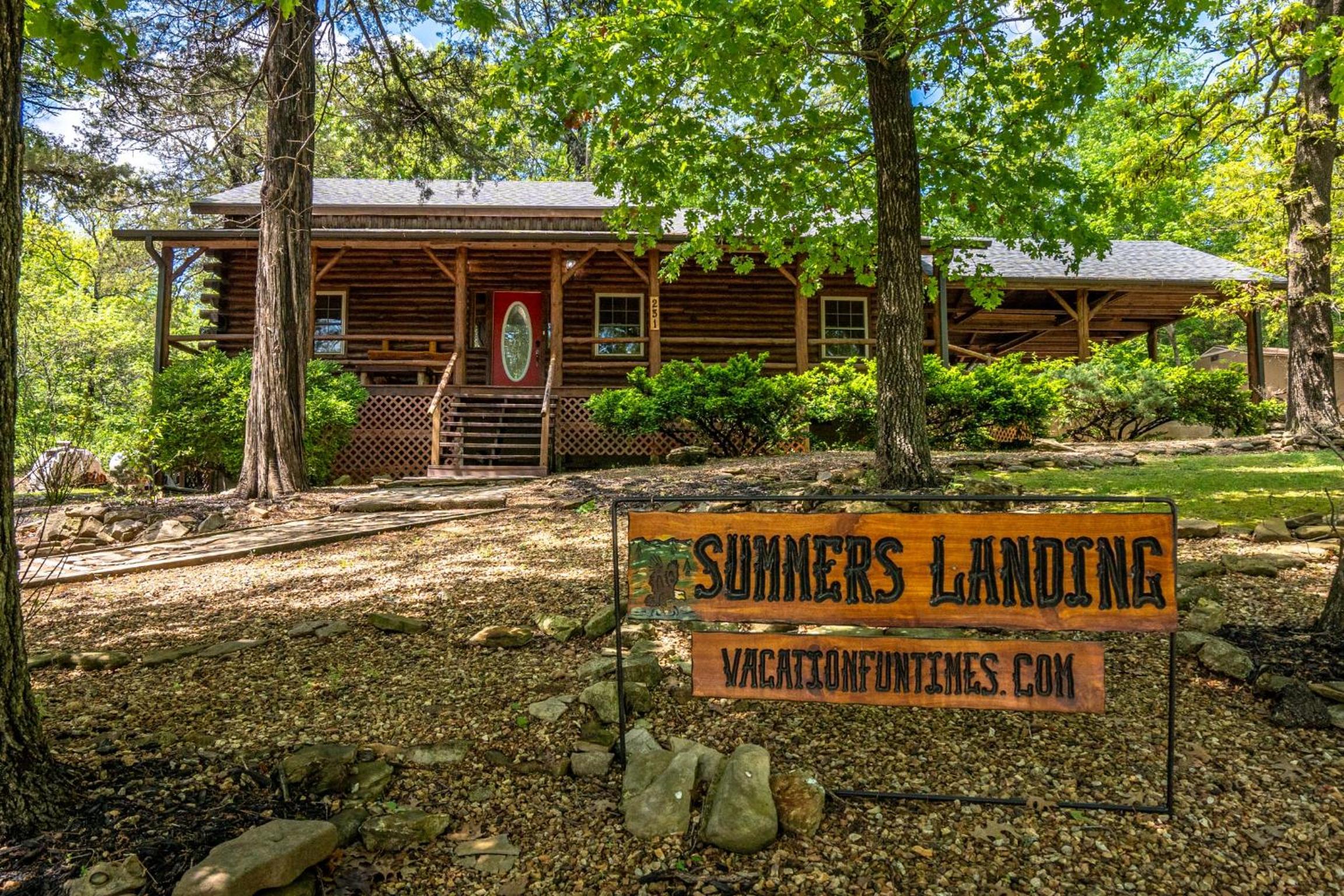 Ozarks Mountain Hideaway Secluded Fall Retreat view 5