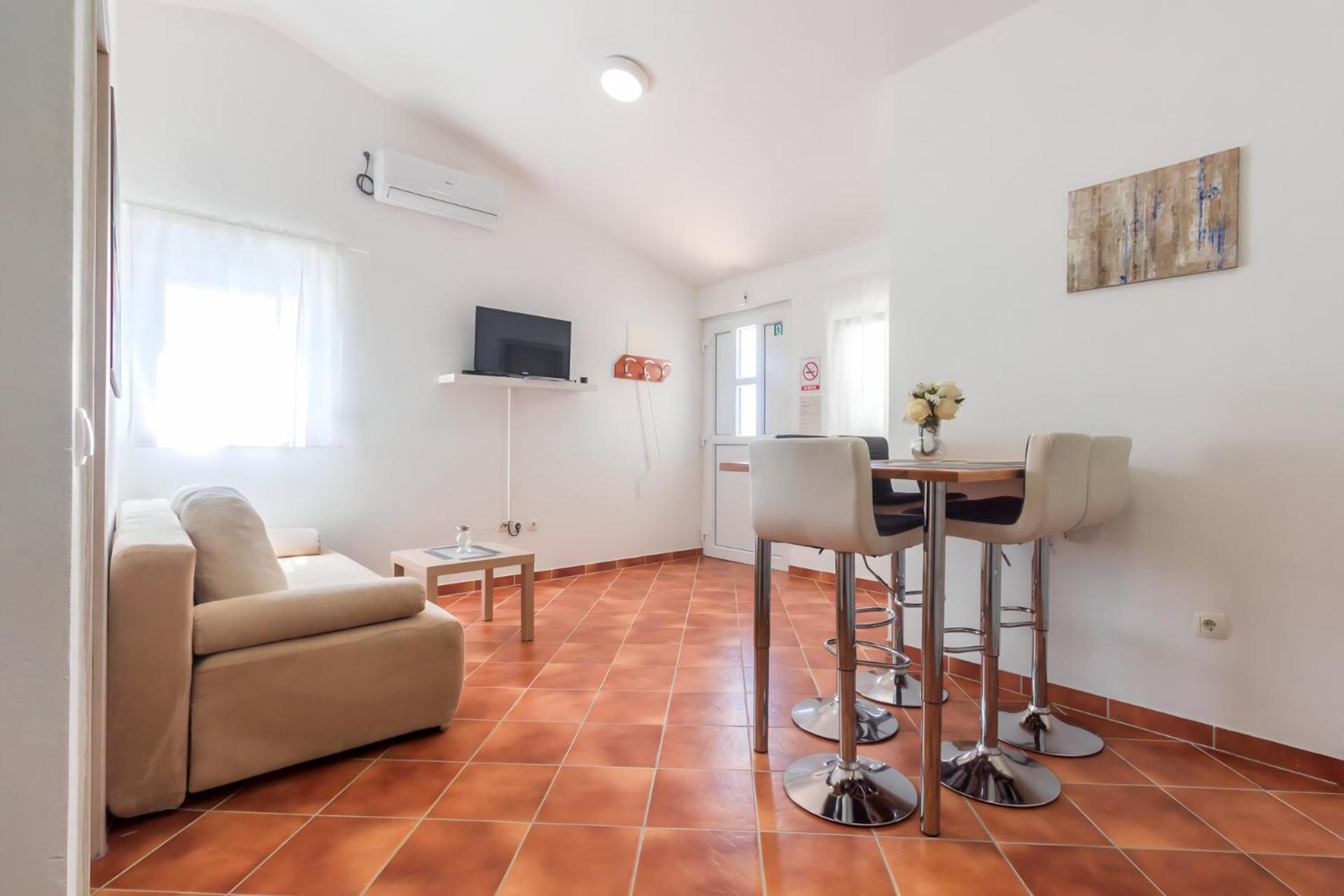Apartment House Virić