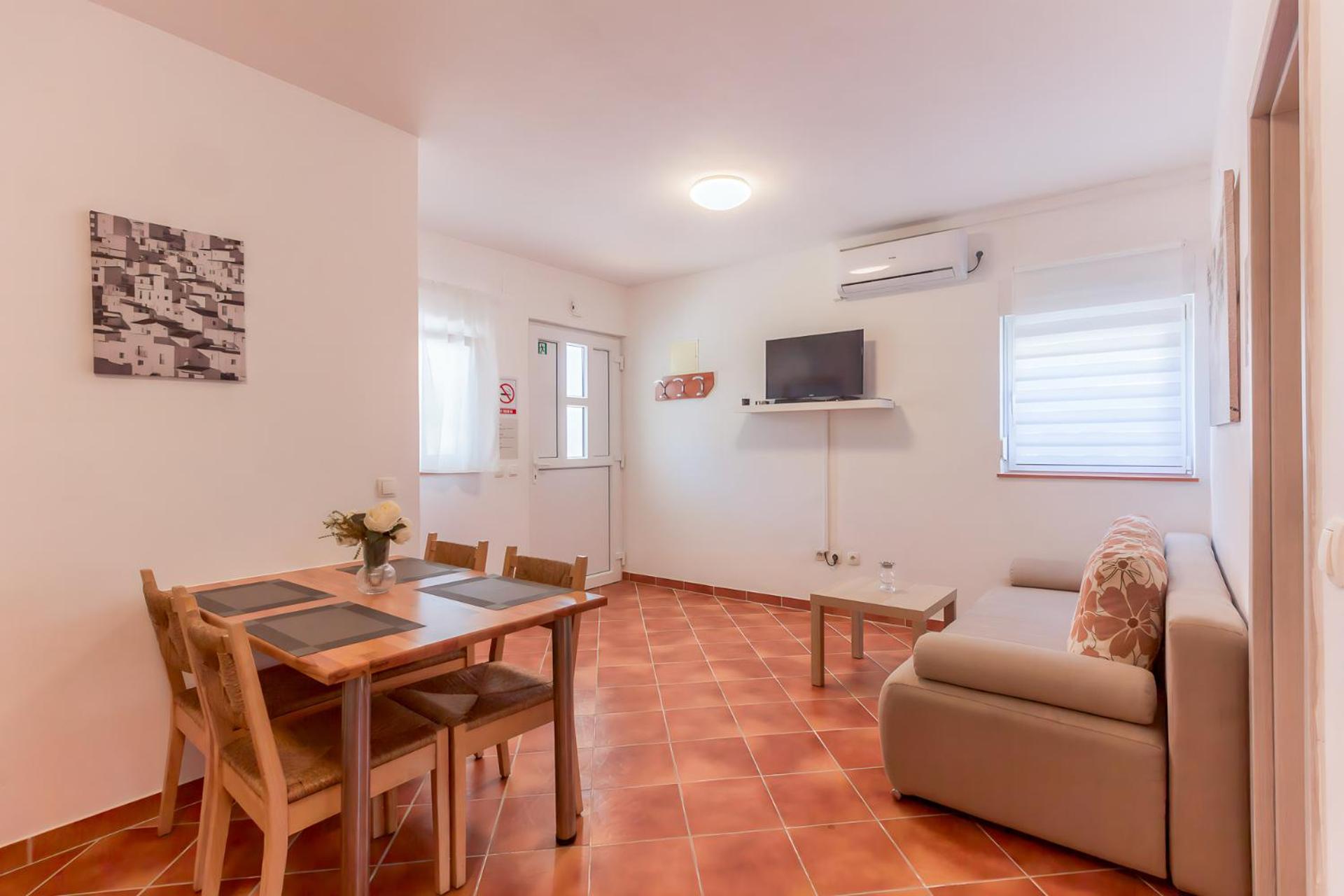 Apartment House Virić