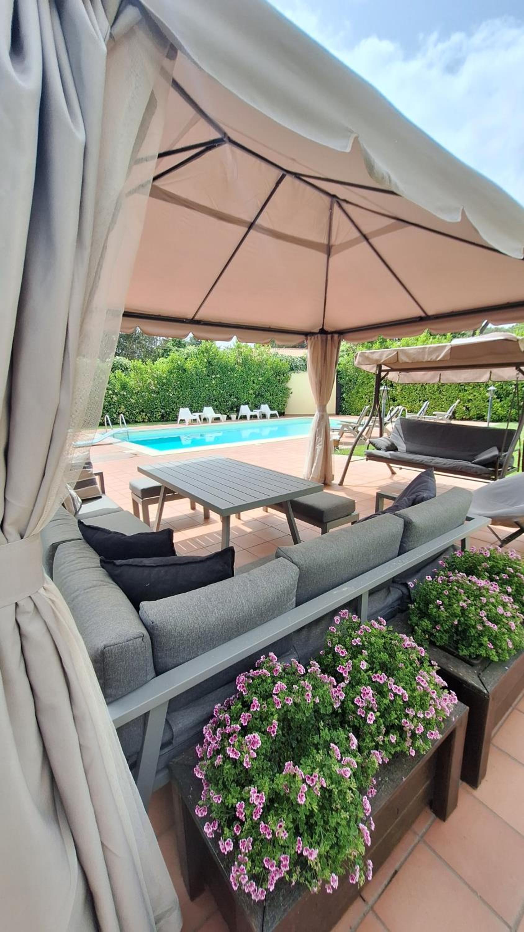 Photo 30