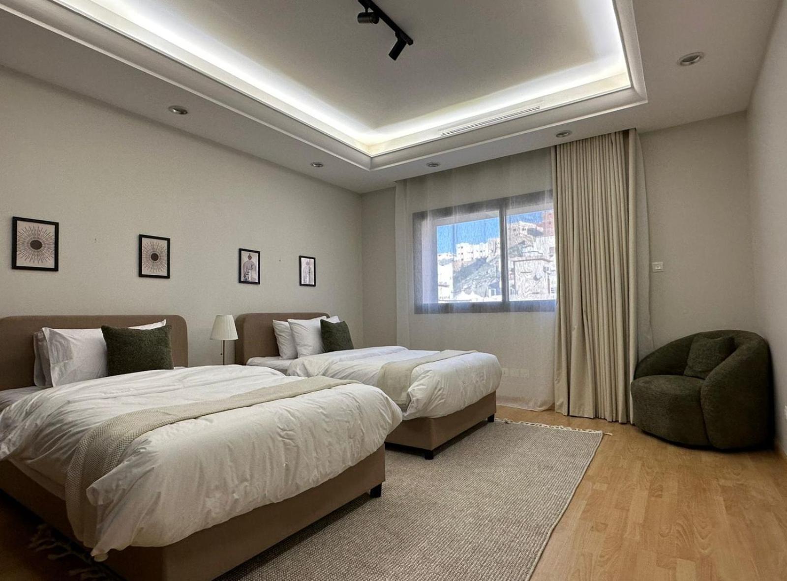 Z Residence by Dayf - Self-Service Apartments view 2
