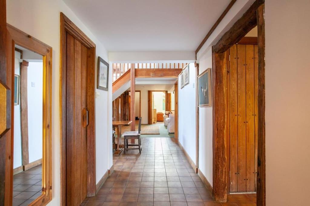 DADIO's Barn - Indoor Swimming Pool 400 Years Old & Hot tub view 4