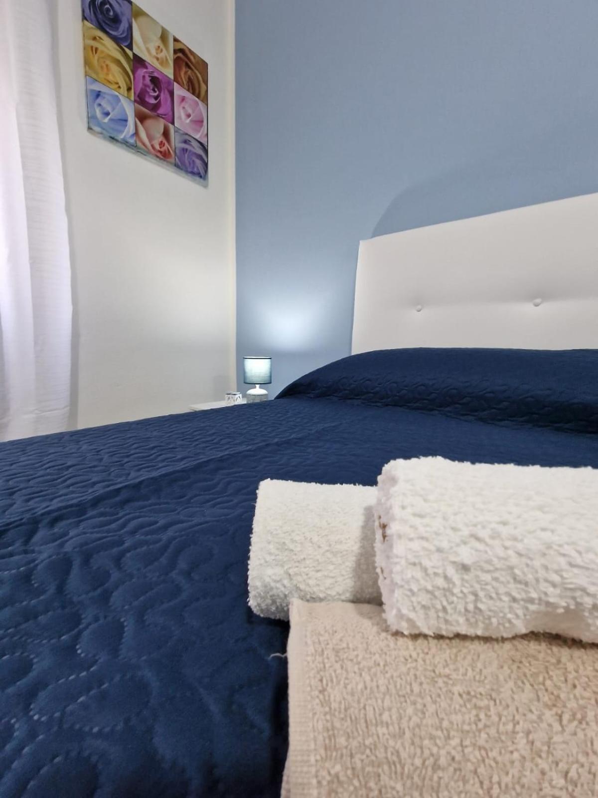 Tropea Beach House en Tropea — bedroom