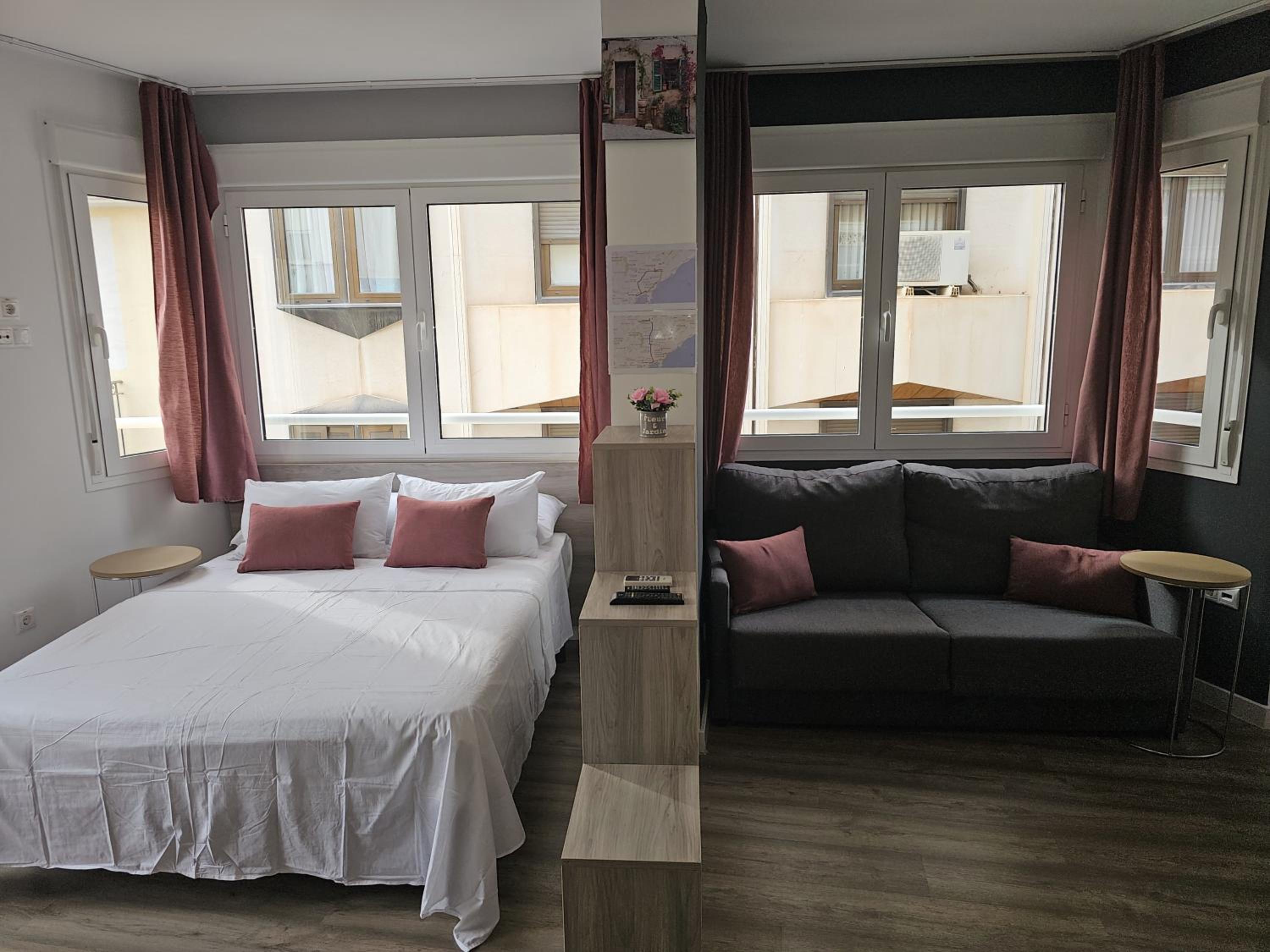 Apartamentos Turísticos KENZAMIN