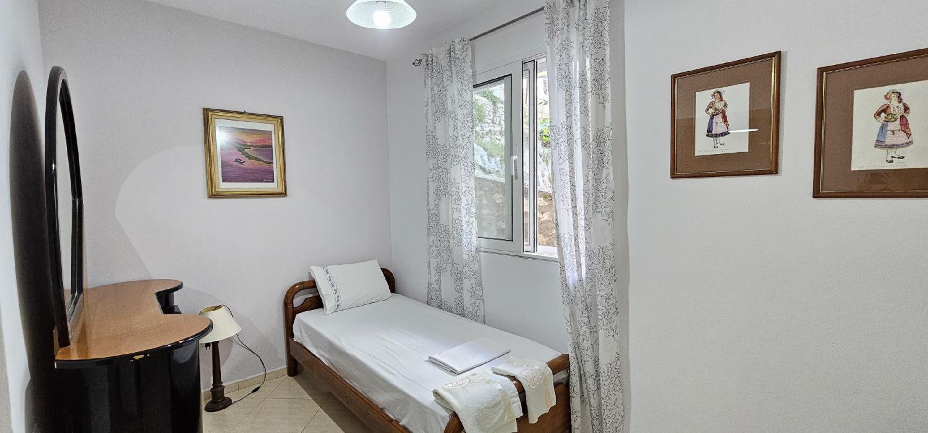 Lemon Tree Central Apartment Saranda photo 4