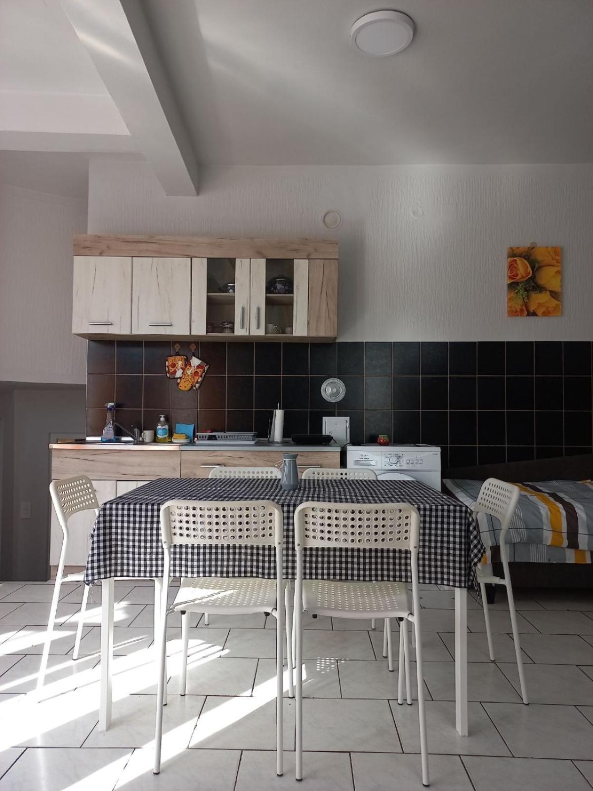 Studio apartman Beus