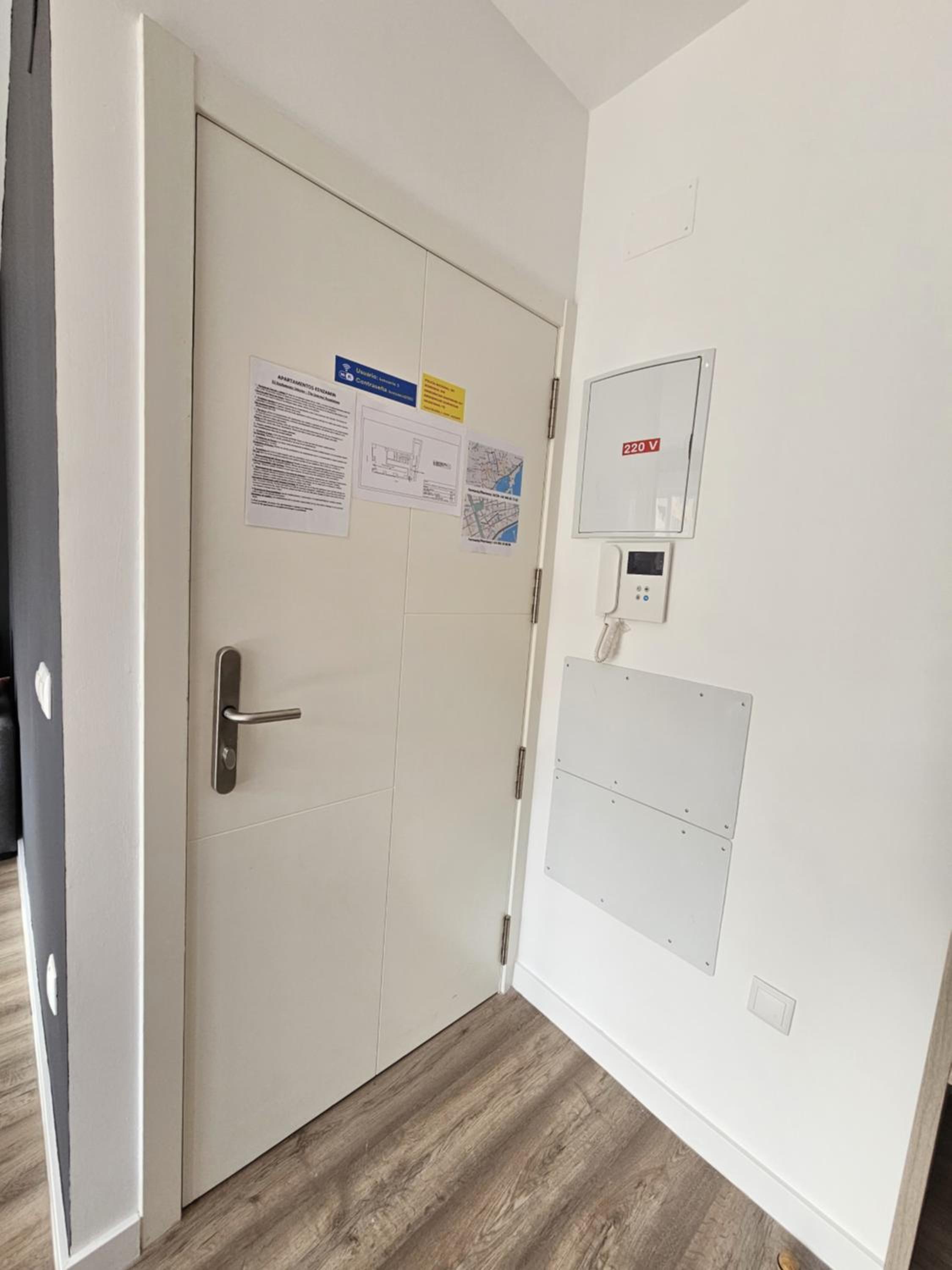 Apartamentos Turísticos KENZAMIN