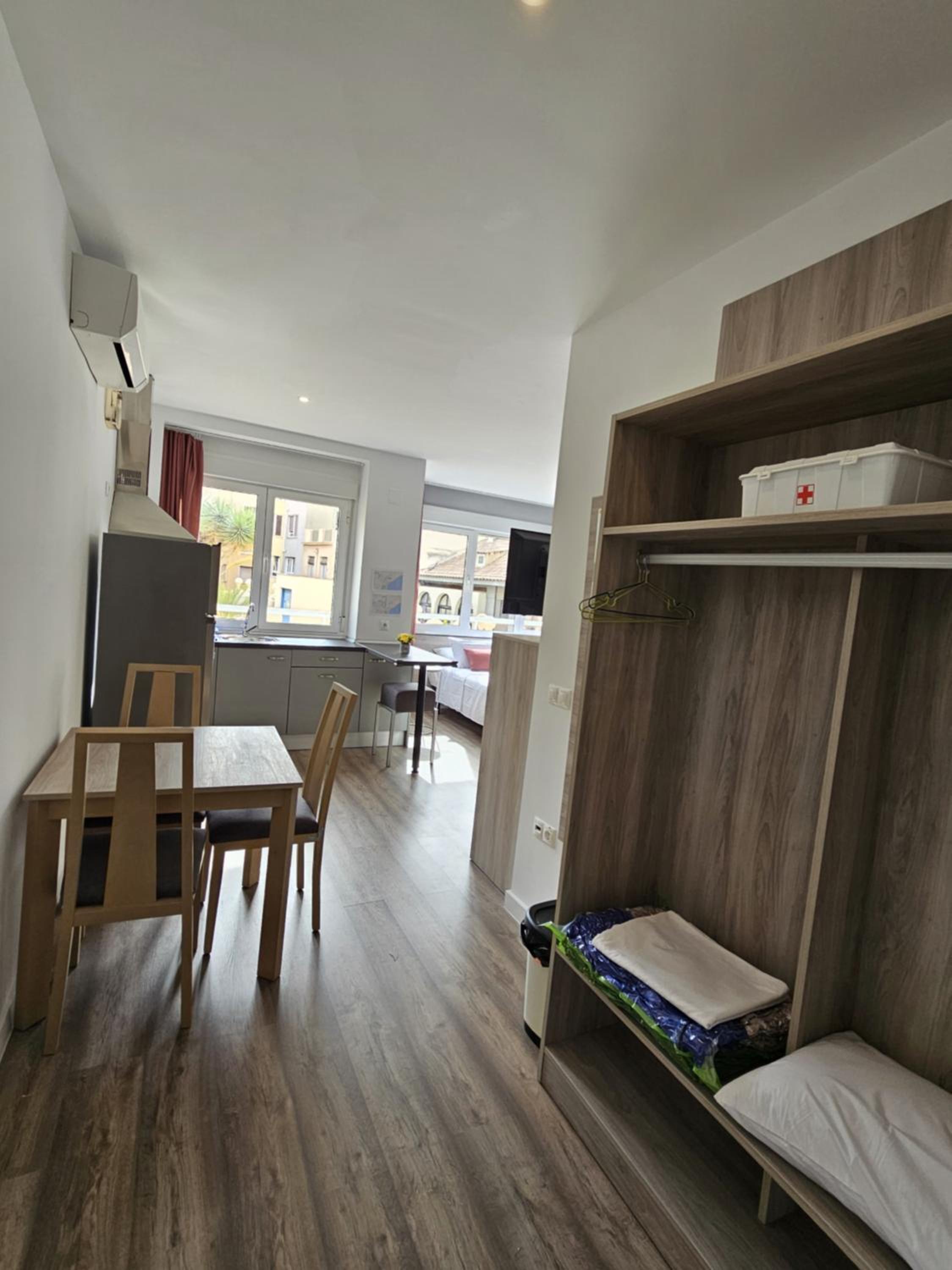 Apartamentos Turísticos KENZAMIN
