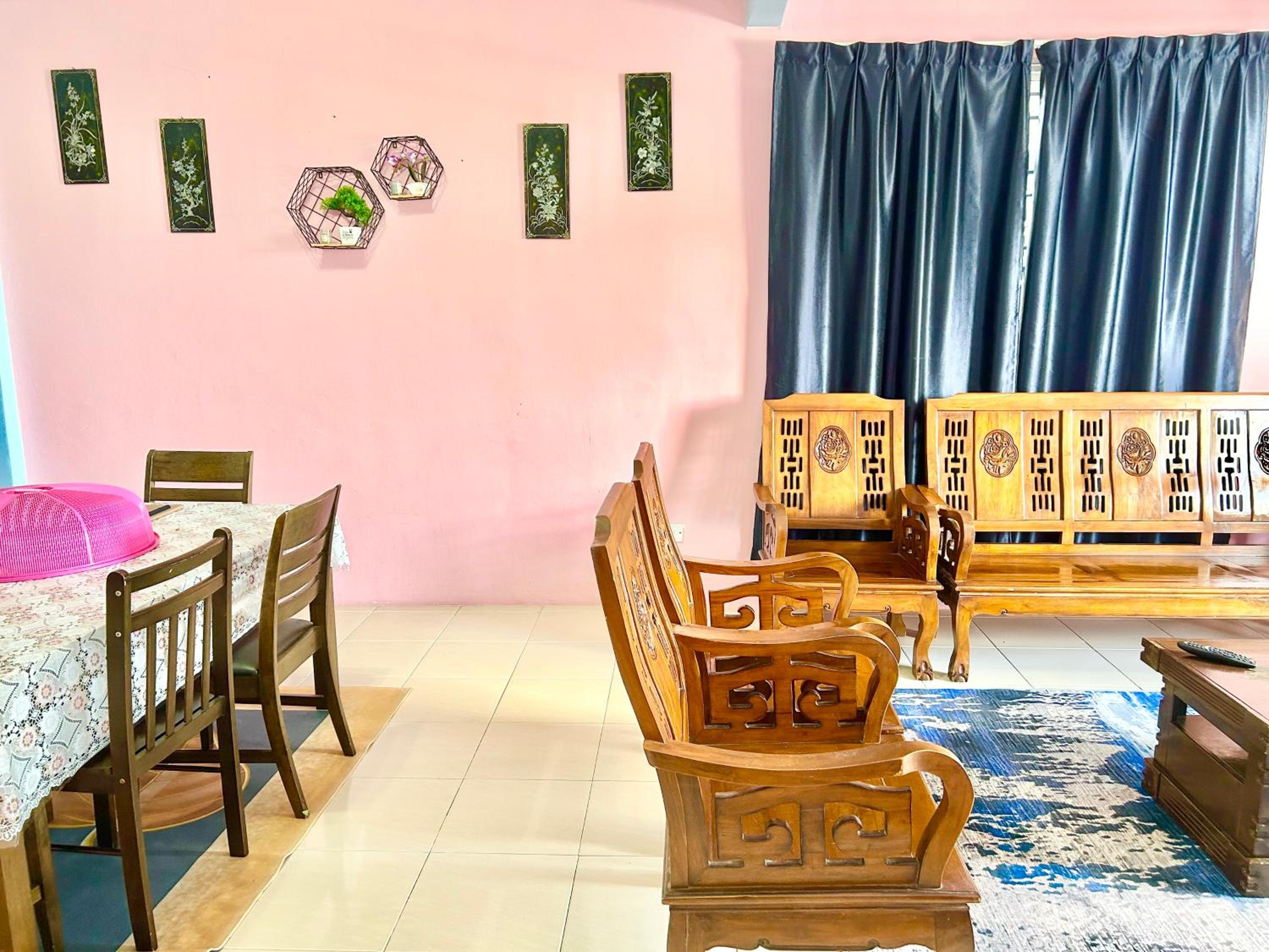 Zurie Muslim Homestay
