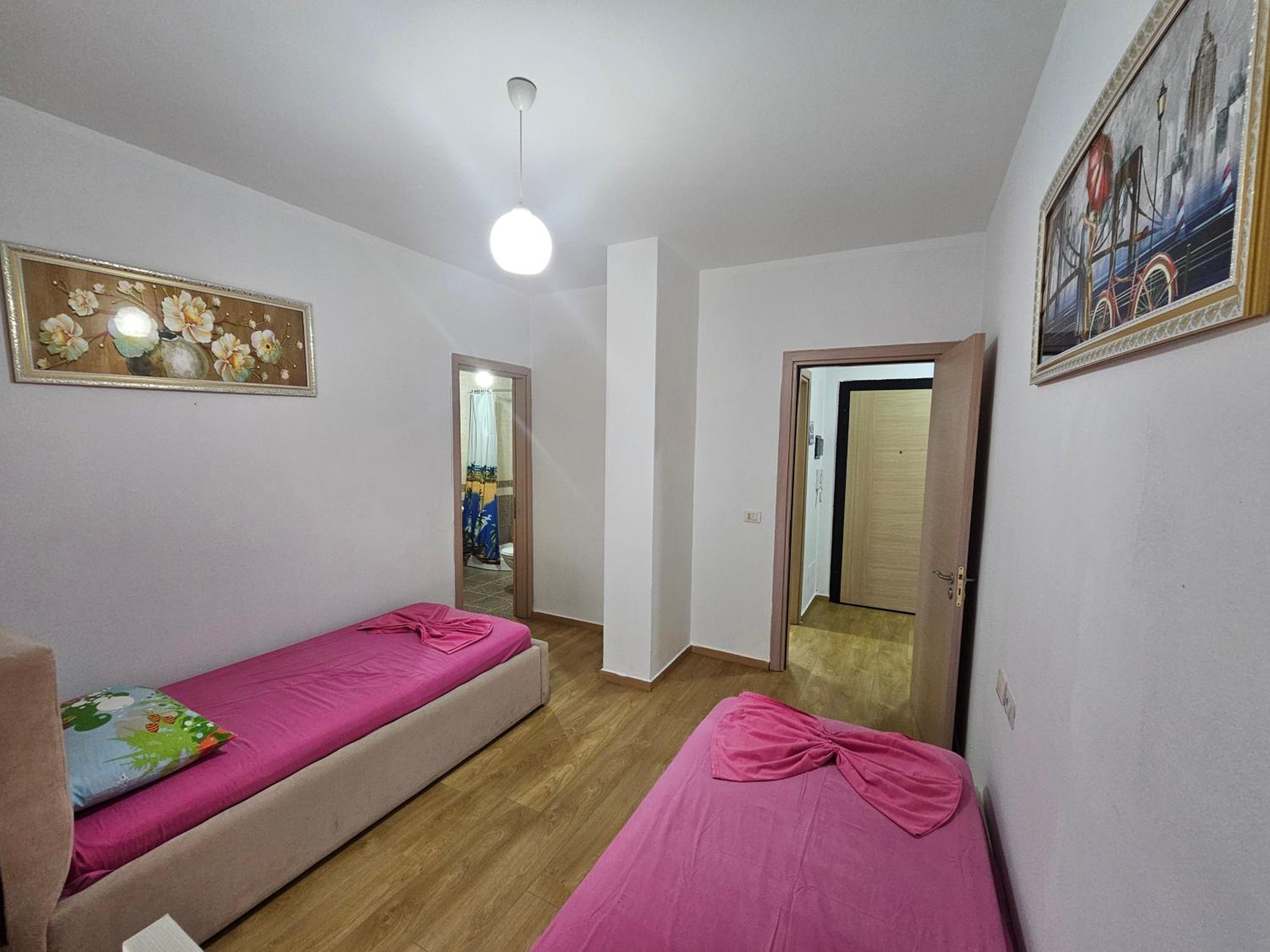 Bral Plepa - Two-Bedroom Apartment Beachfront