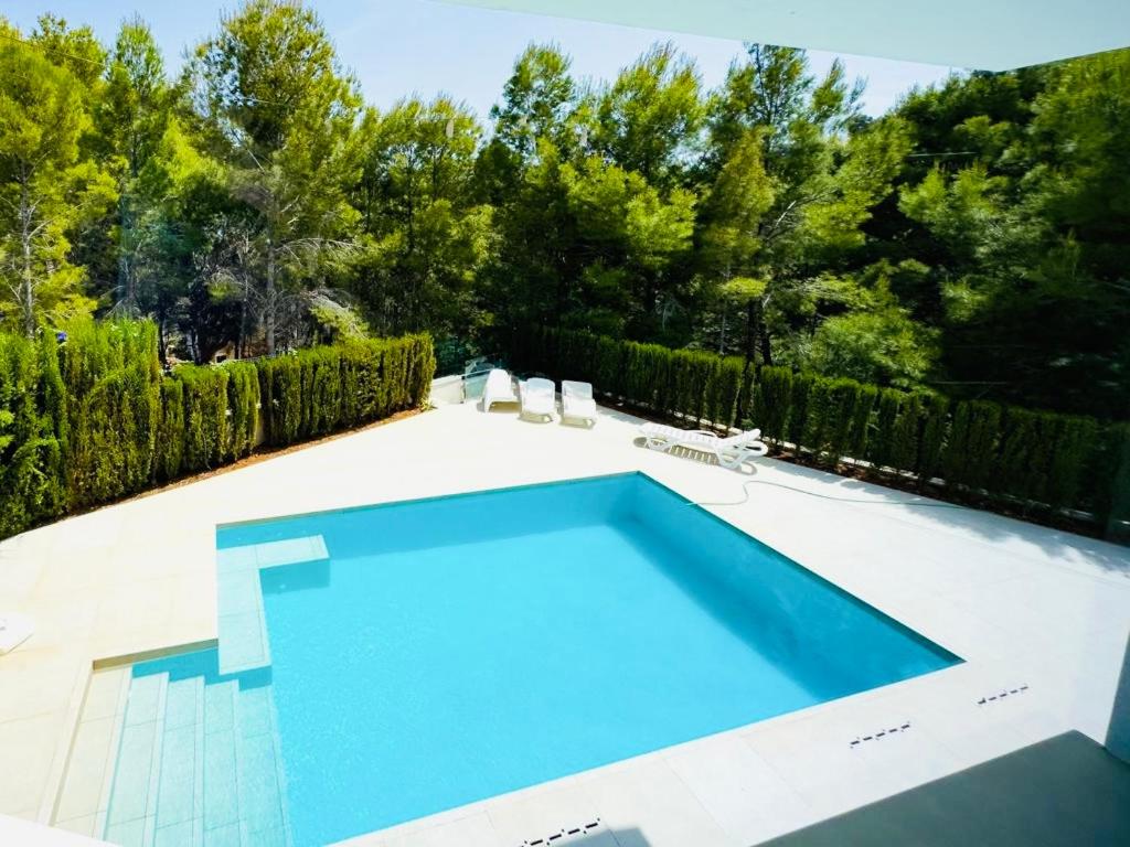 Calpe villa lujo playa piscina jardin barbacoa ideal familias y grupos