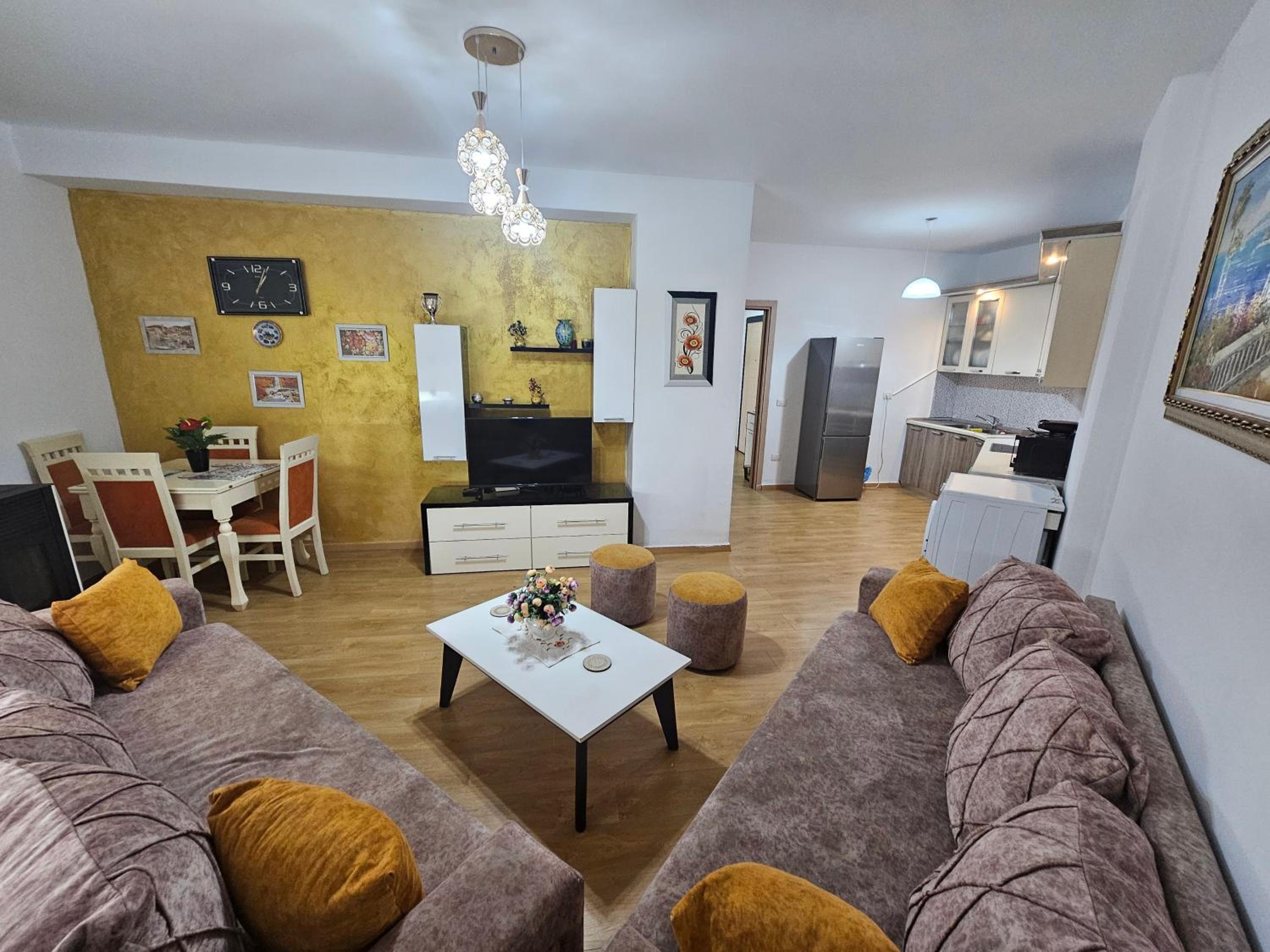 Bral Plepa - Two-Bedroom Apartment Beachfront