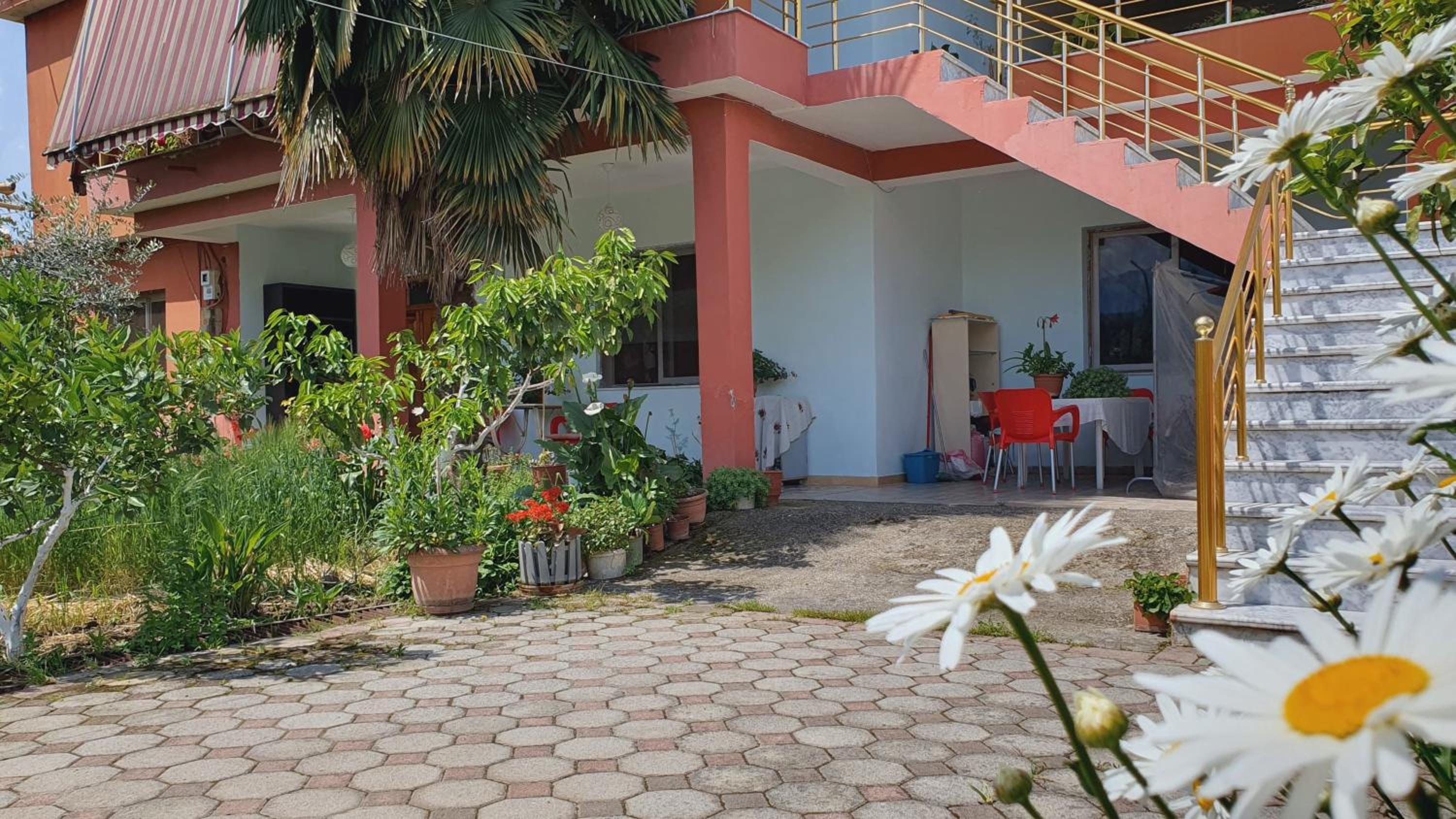 Guest house Sherifi