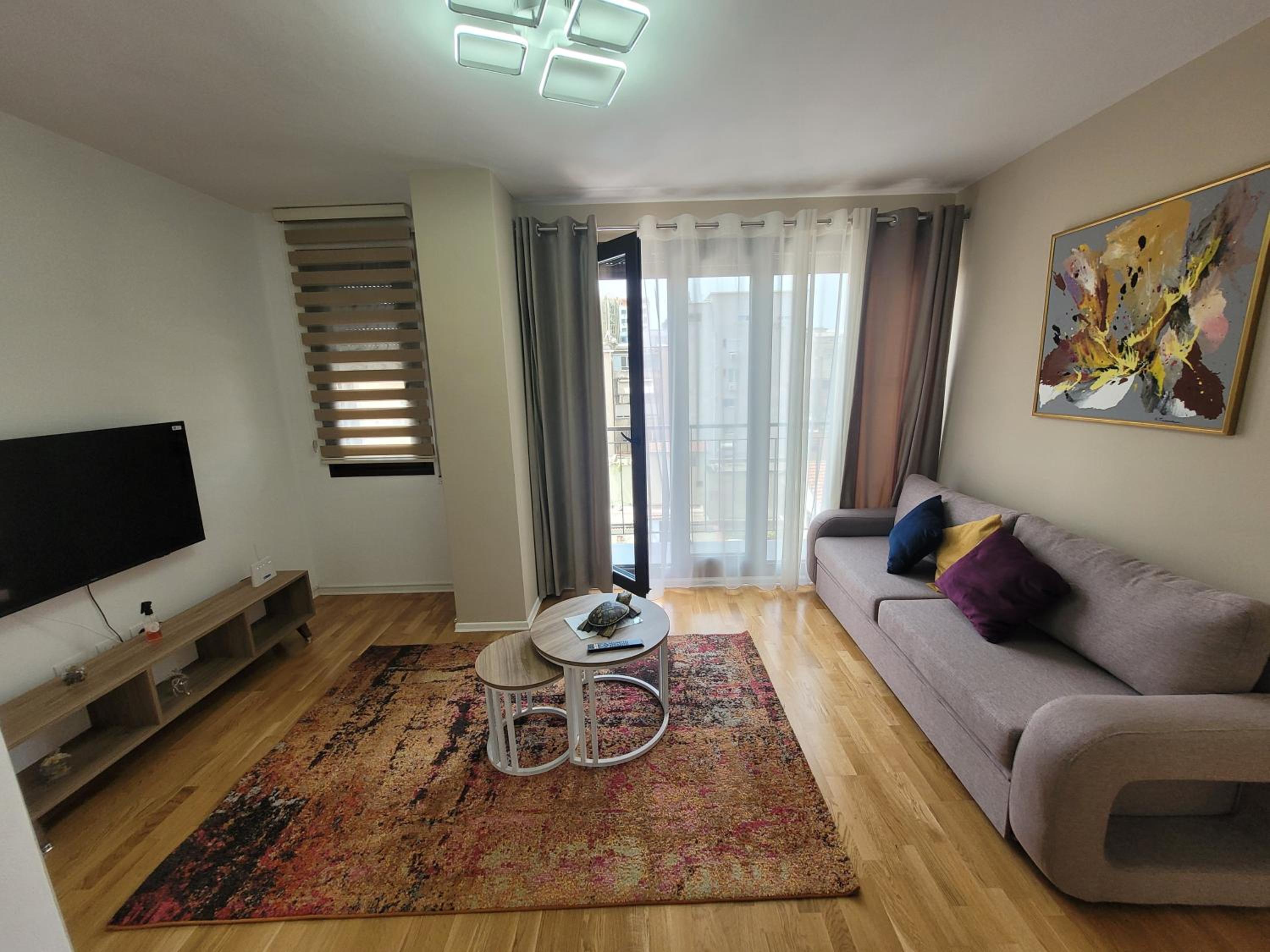 Sui' Apartment