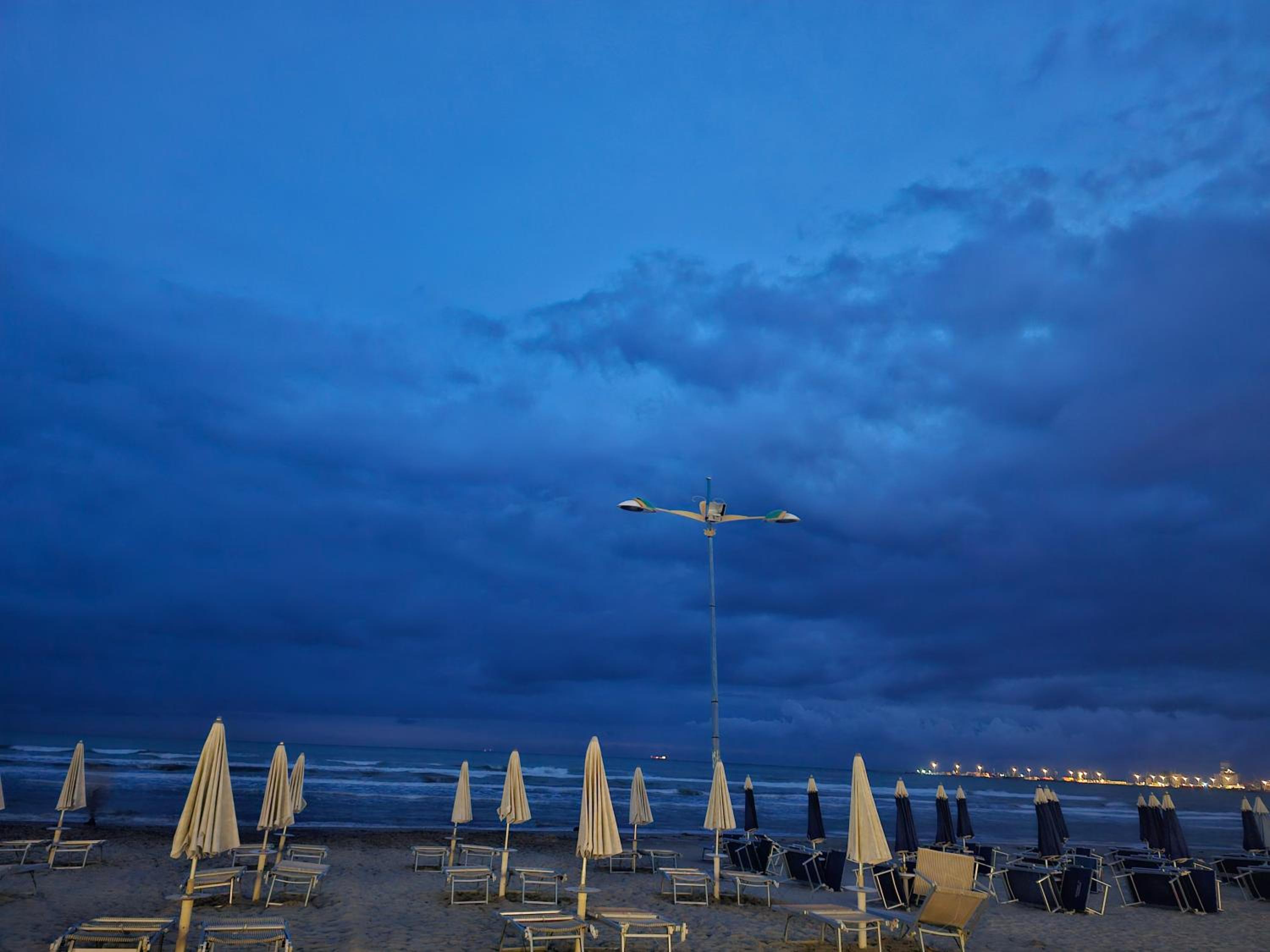 Bral Plepa - Two-Bedroom Apartment Beachfront