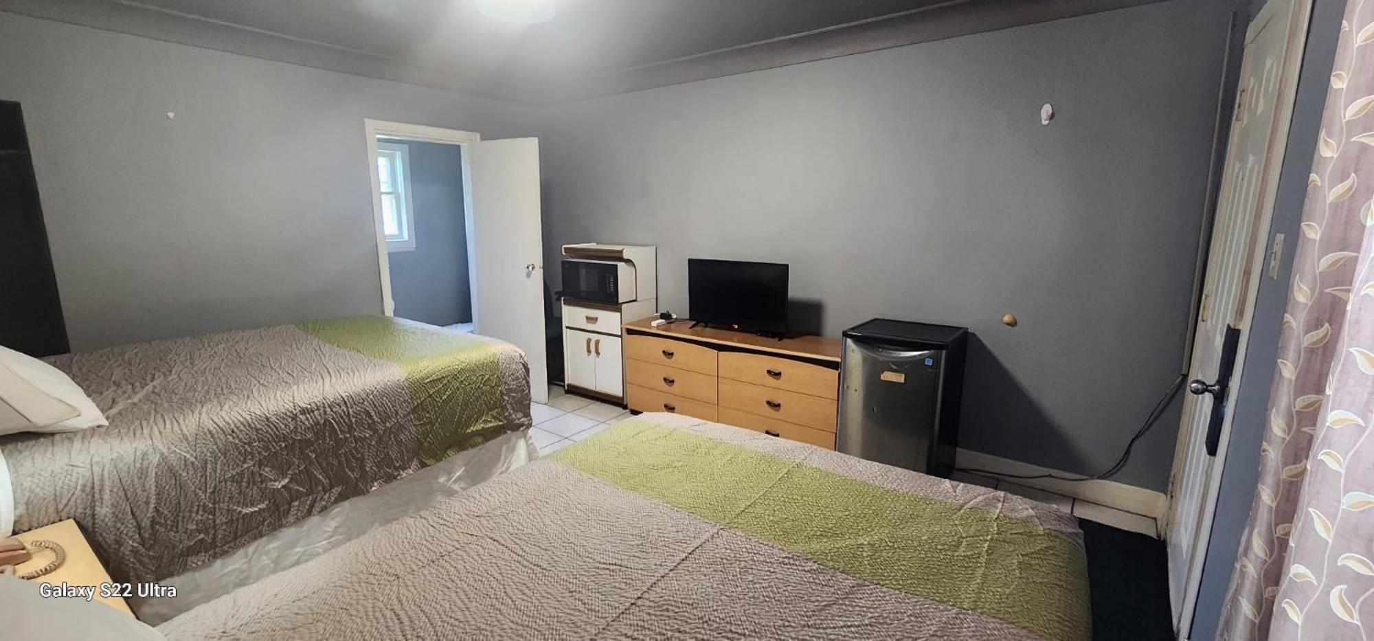 Tulip Motel