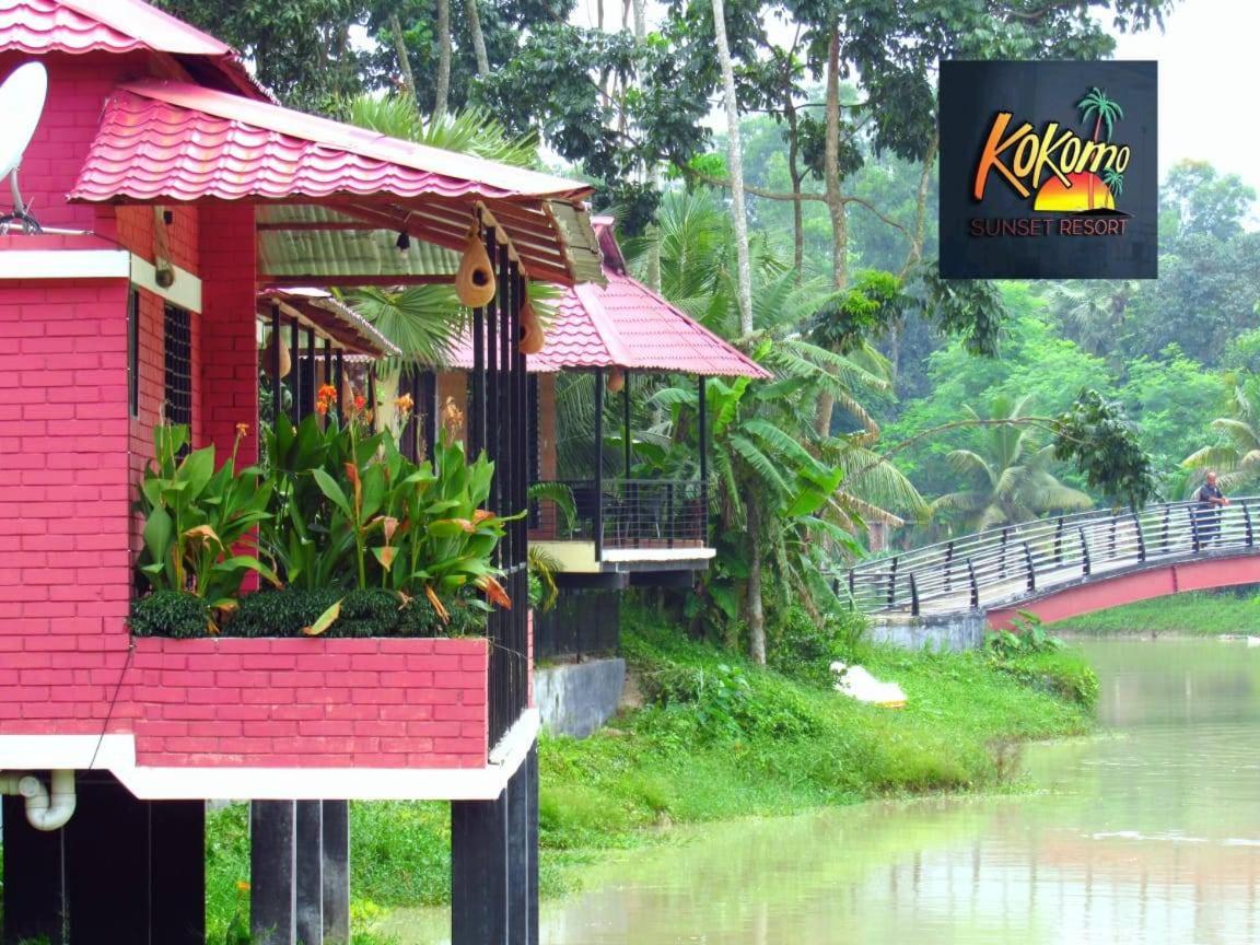 Kokomo Sunset Resort