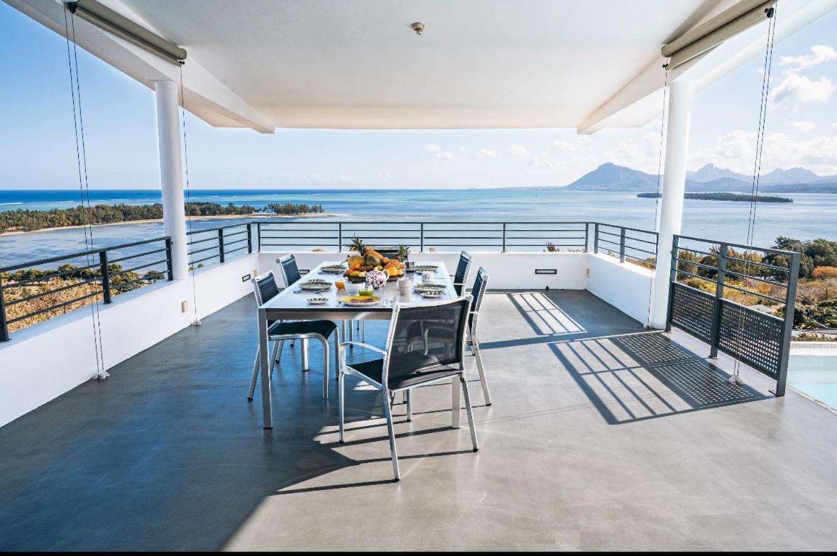 Villa Dabbadia, une vue unique et spectaculaire view 4
