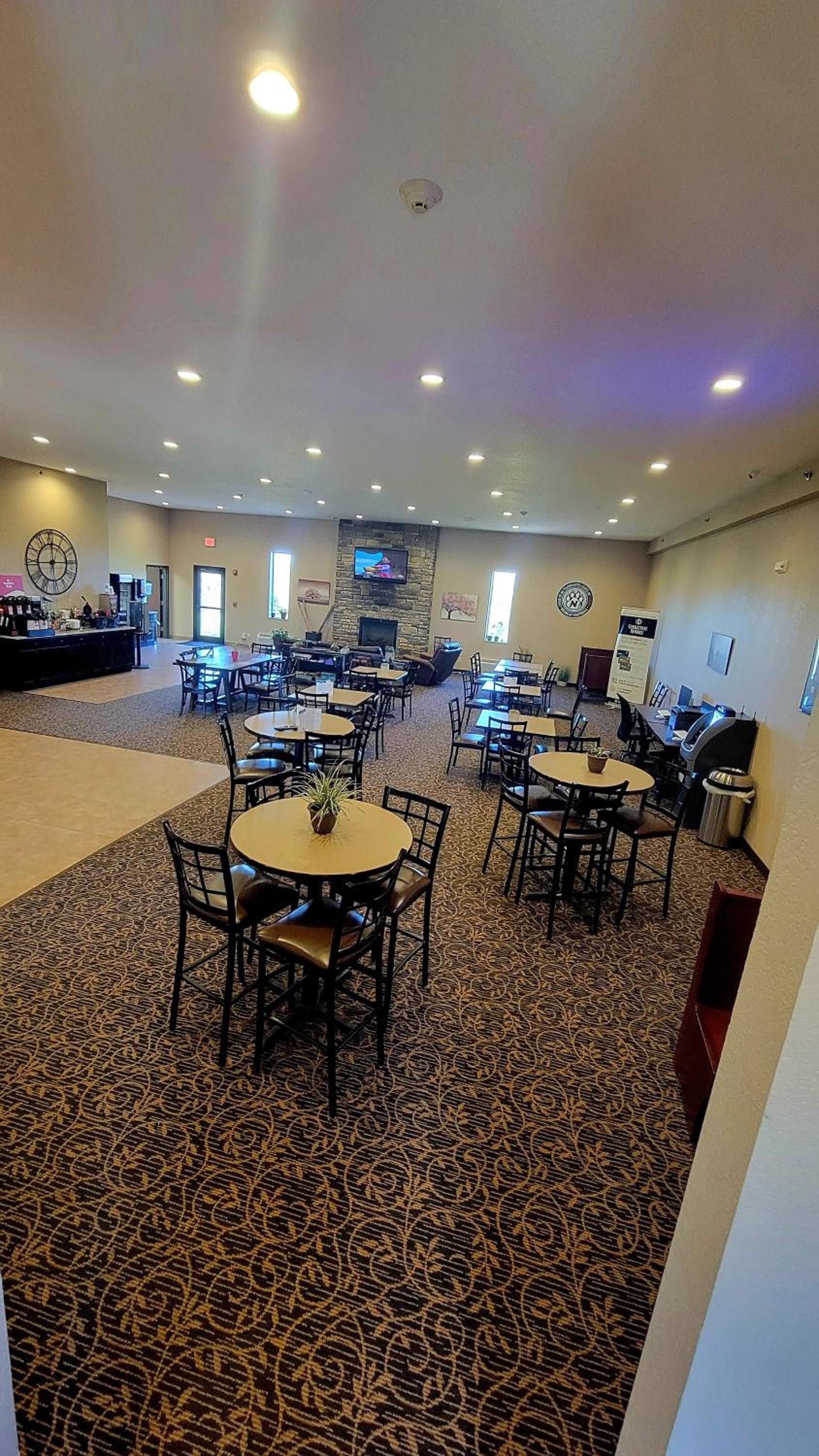 Cobblestone Inn Suites Maryville - Property Image 36