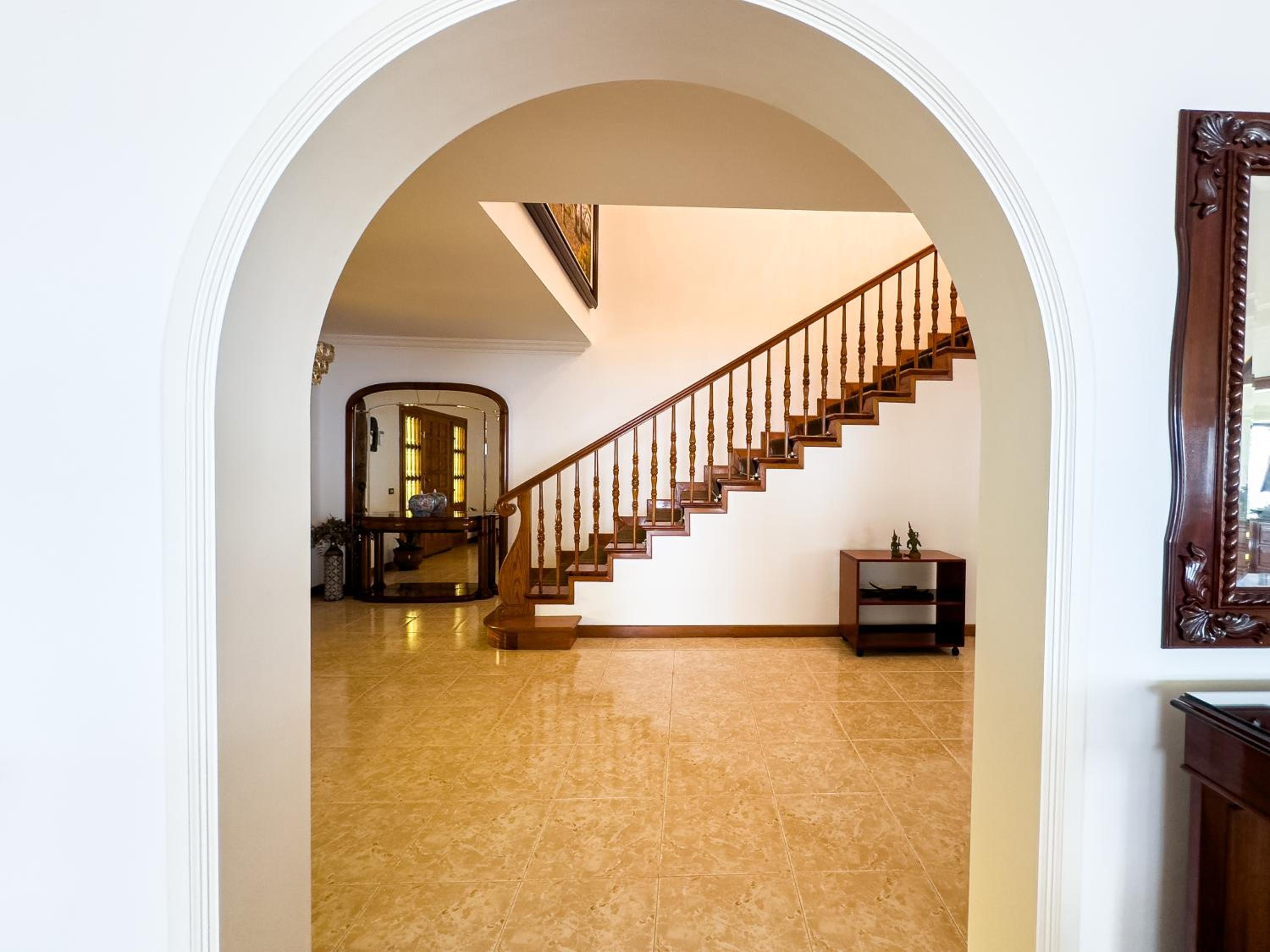 Dragon Tree Villa with Heated Private Pool Tenerife