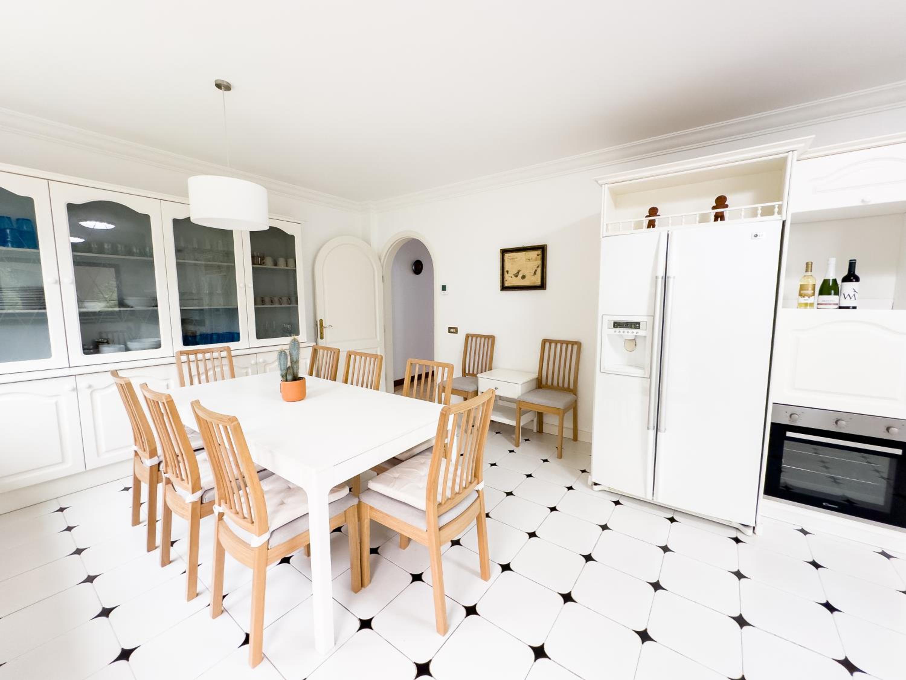 Dragon Tree Villa with Heated Private Pool Tenerife