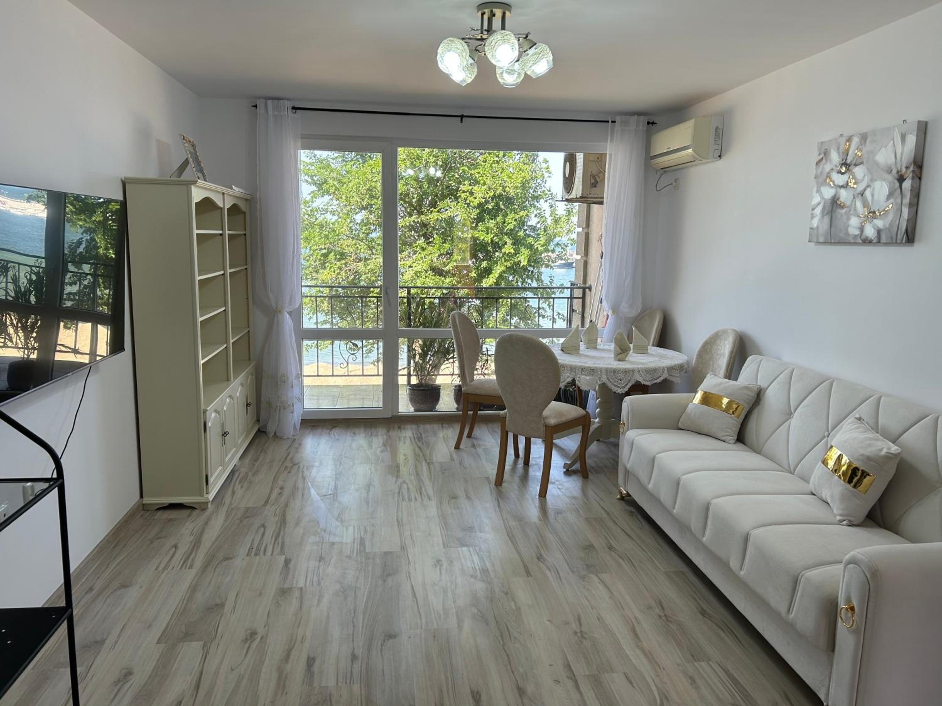Golden Luxury on the Sand, Chernomoretz, Bulgaria