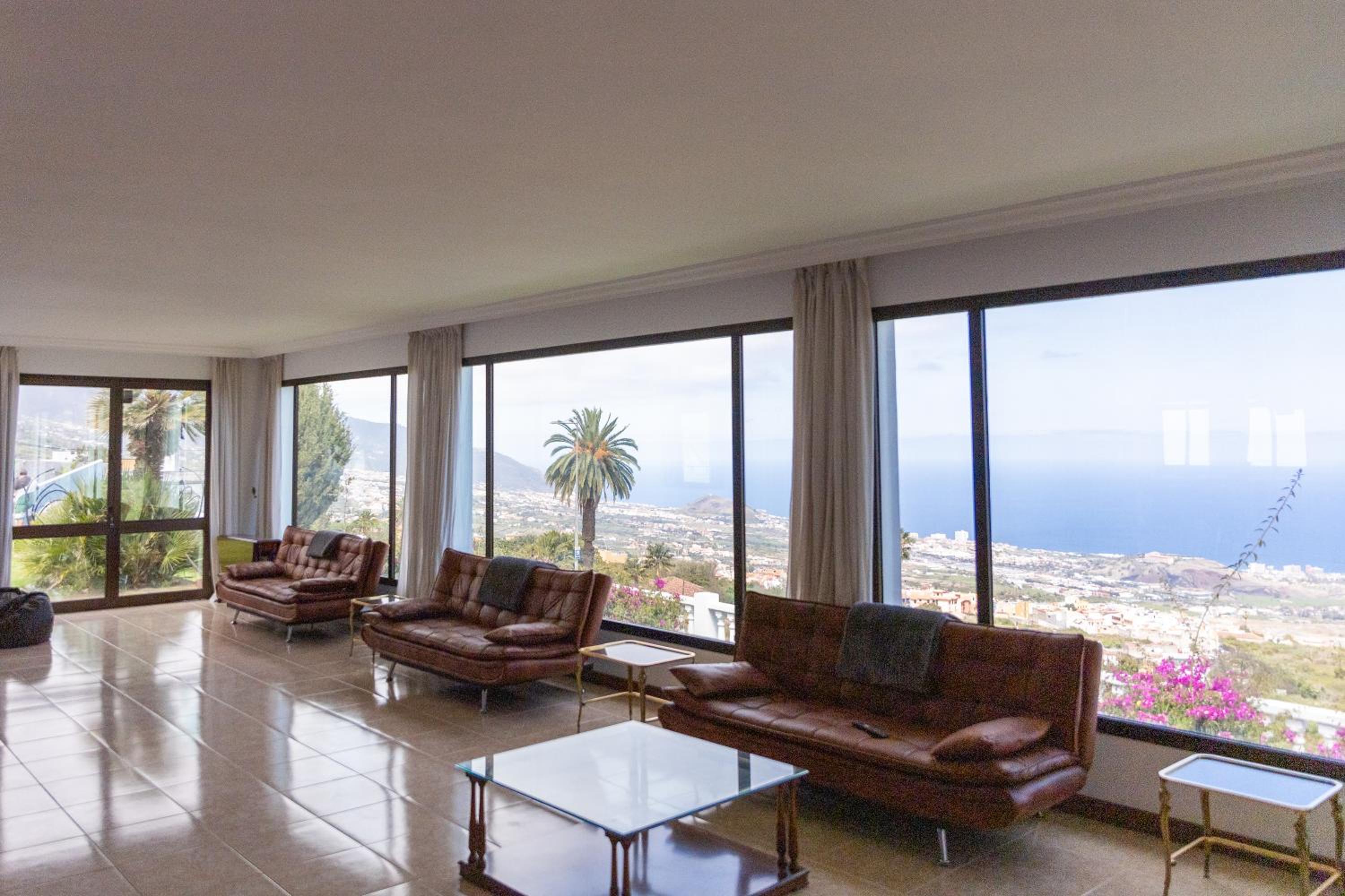 Dragon Tree Villa with Heated Private Pool Tenerife