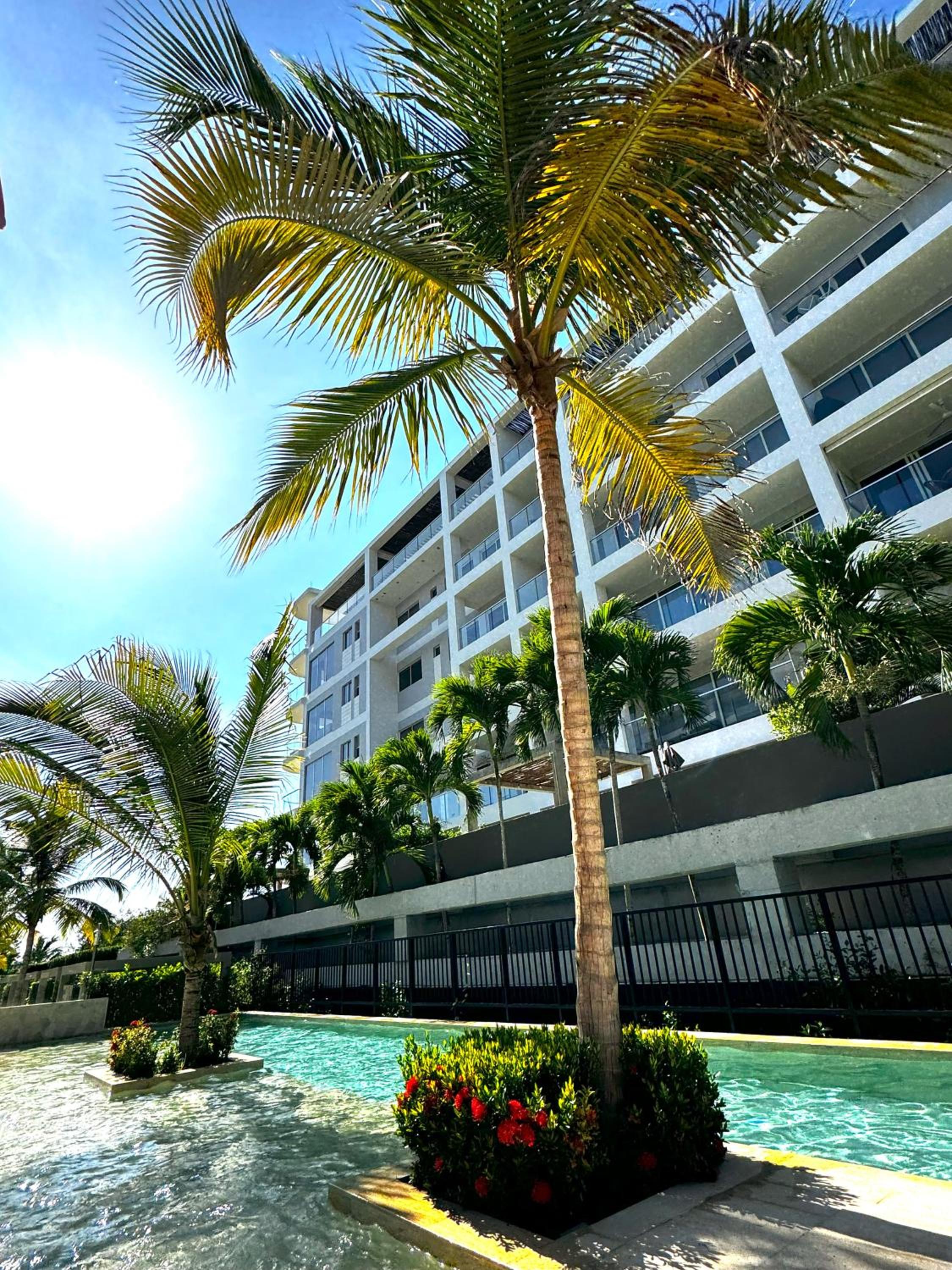 Apto 2 habitaciones Piscinas Frente a la playa en Cartagena
