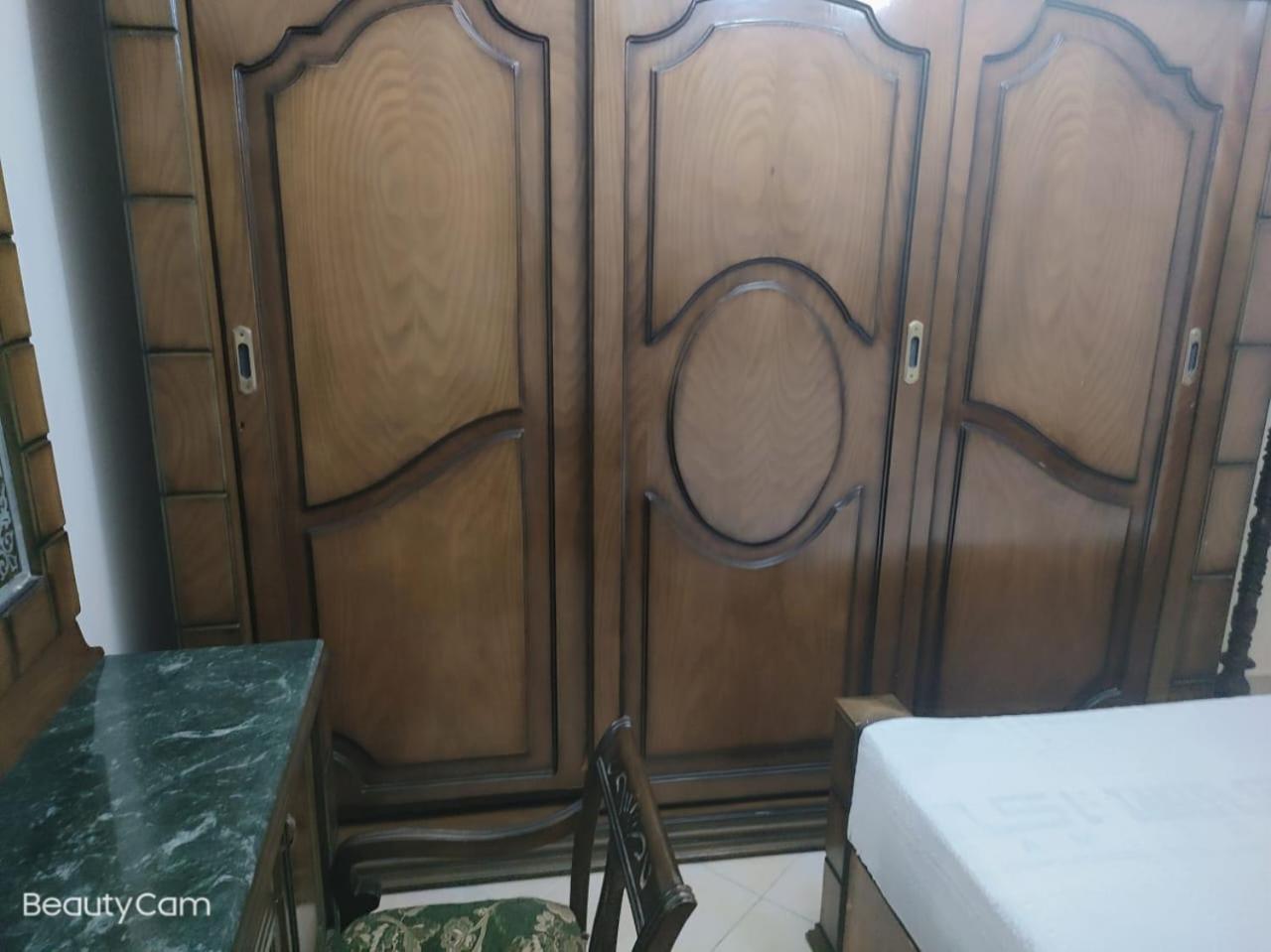 Downtown Sea View Suites