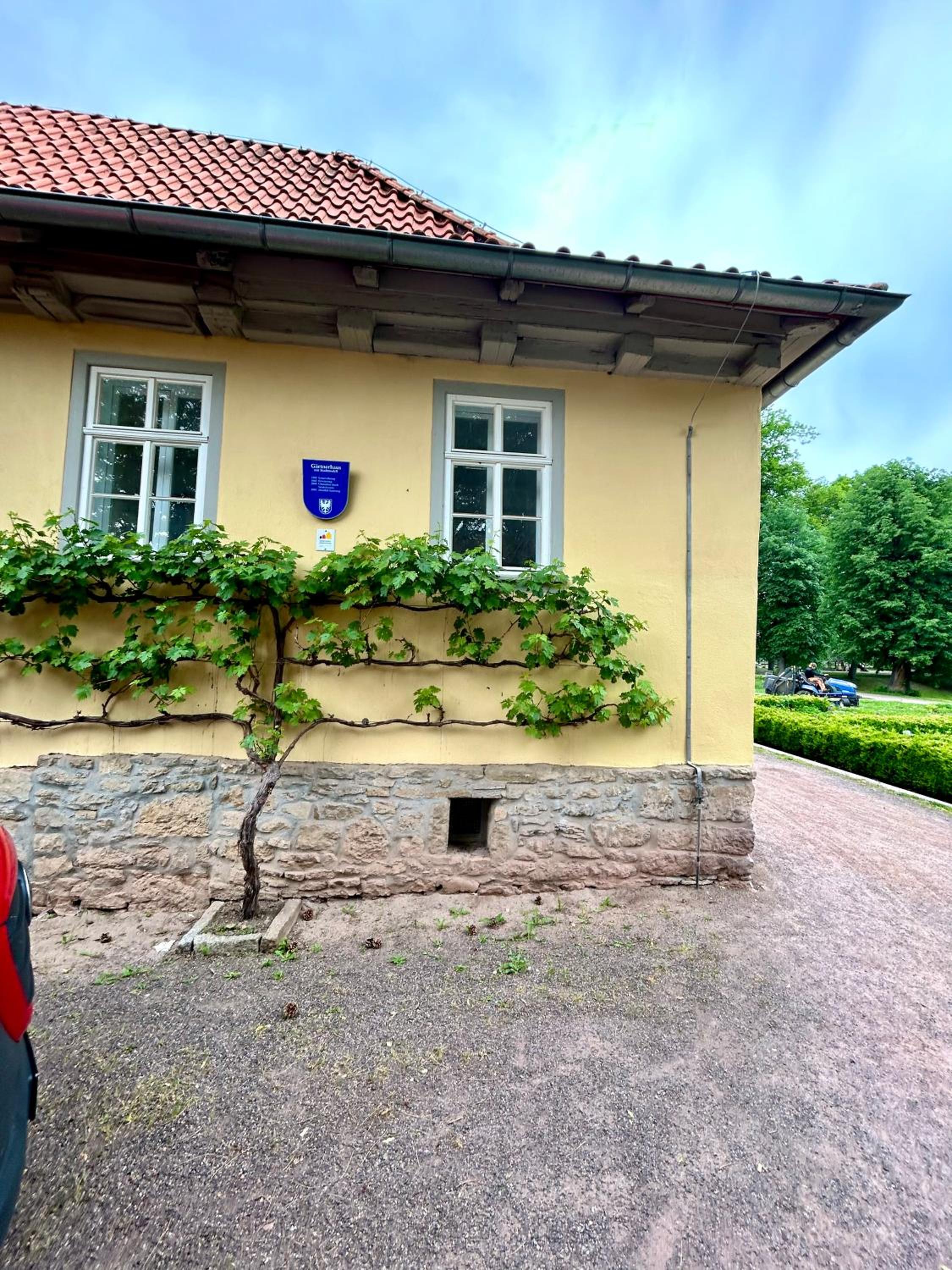 Ferienwohnung HAPPYHOME Bahnhofnah gemütlich familiär